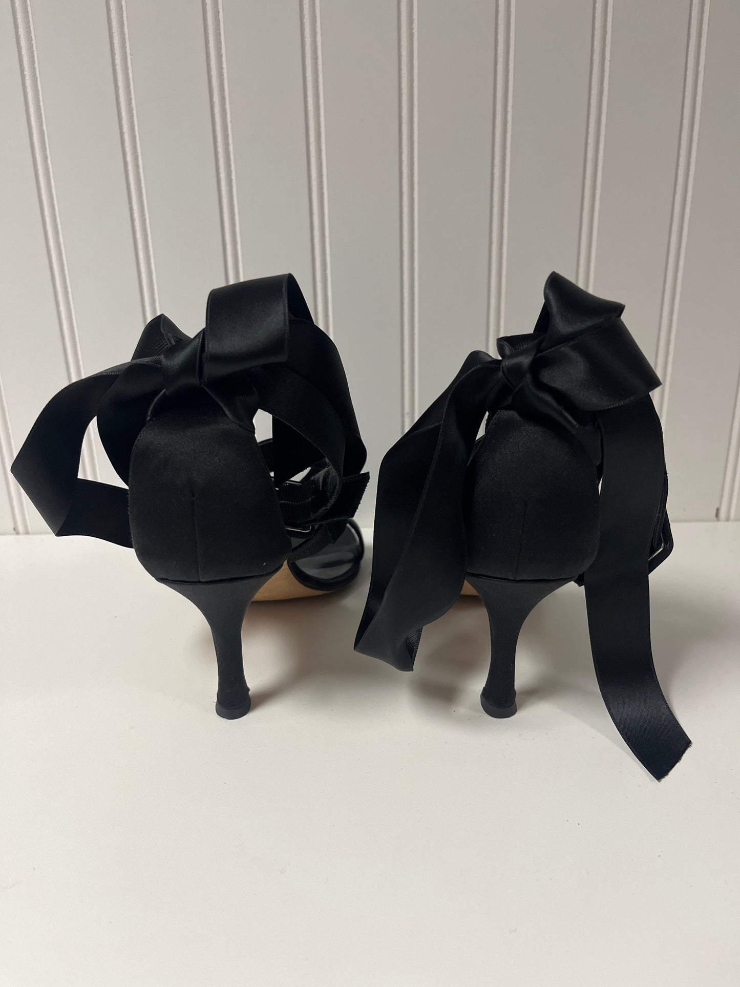 Sandals Heels Kitten By Isaac Mizrahi In Black, Size: 7.5