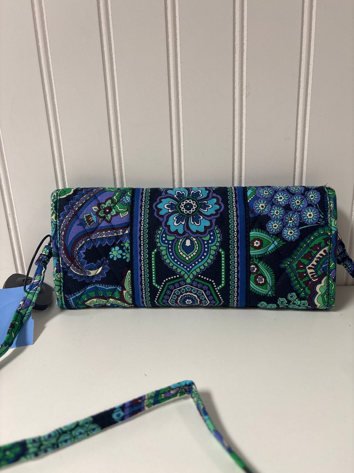 Crossbody By Vera Bradley, Size: Medium