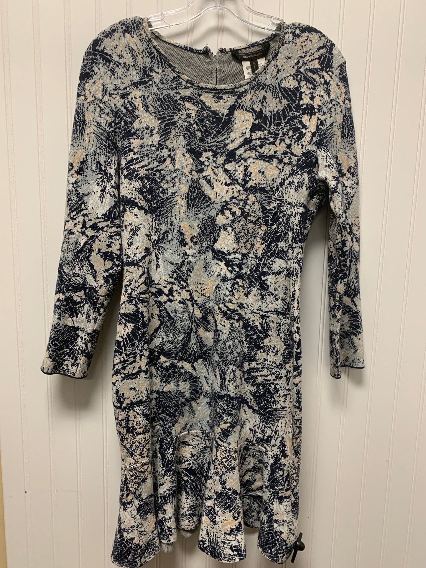 Dress Casual Short By Bcbgmaxazria  Size: M