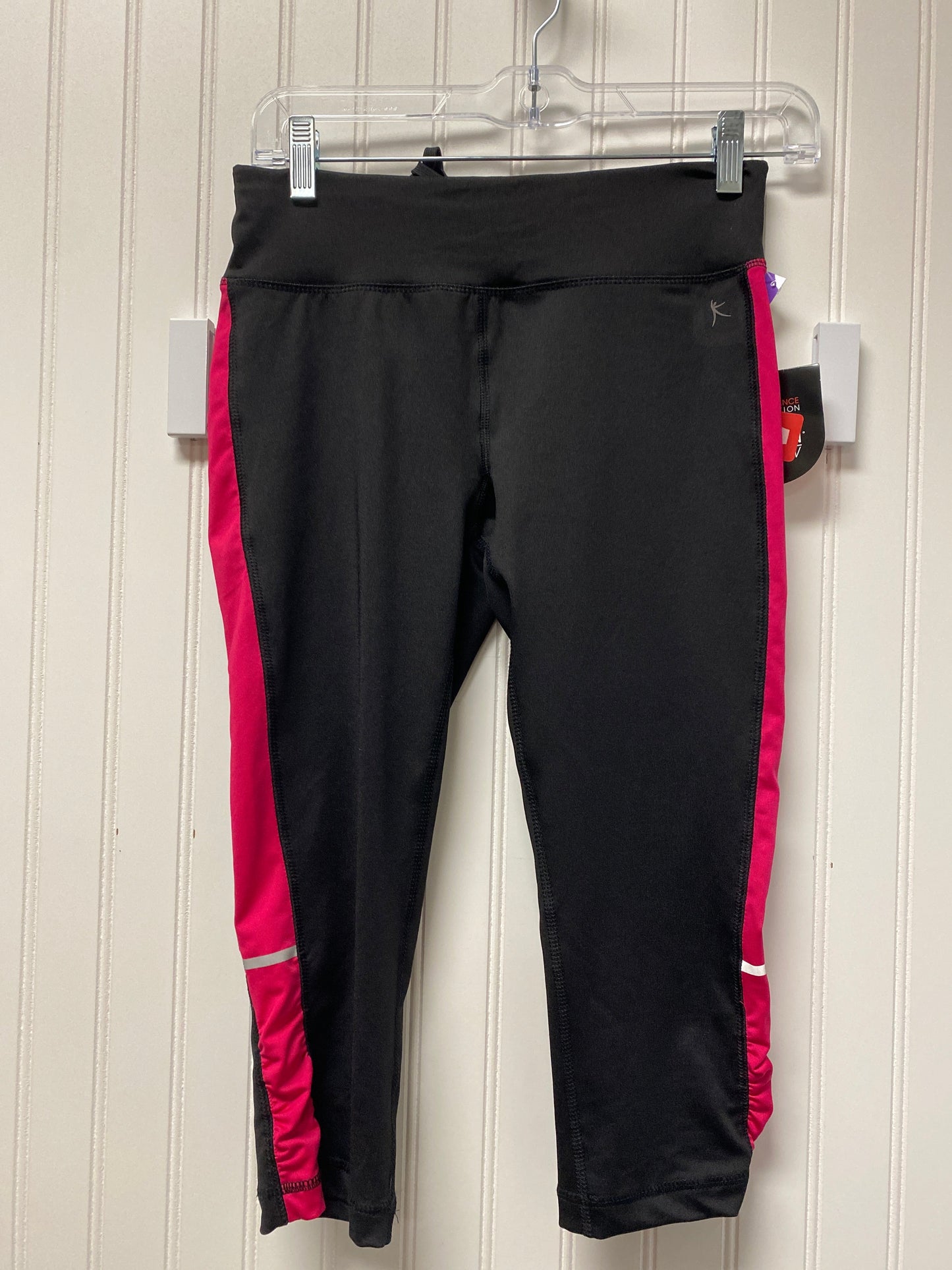 Black & Pink Athletic Capris Danskin Now, Size Xs