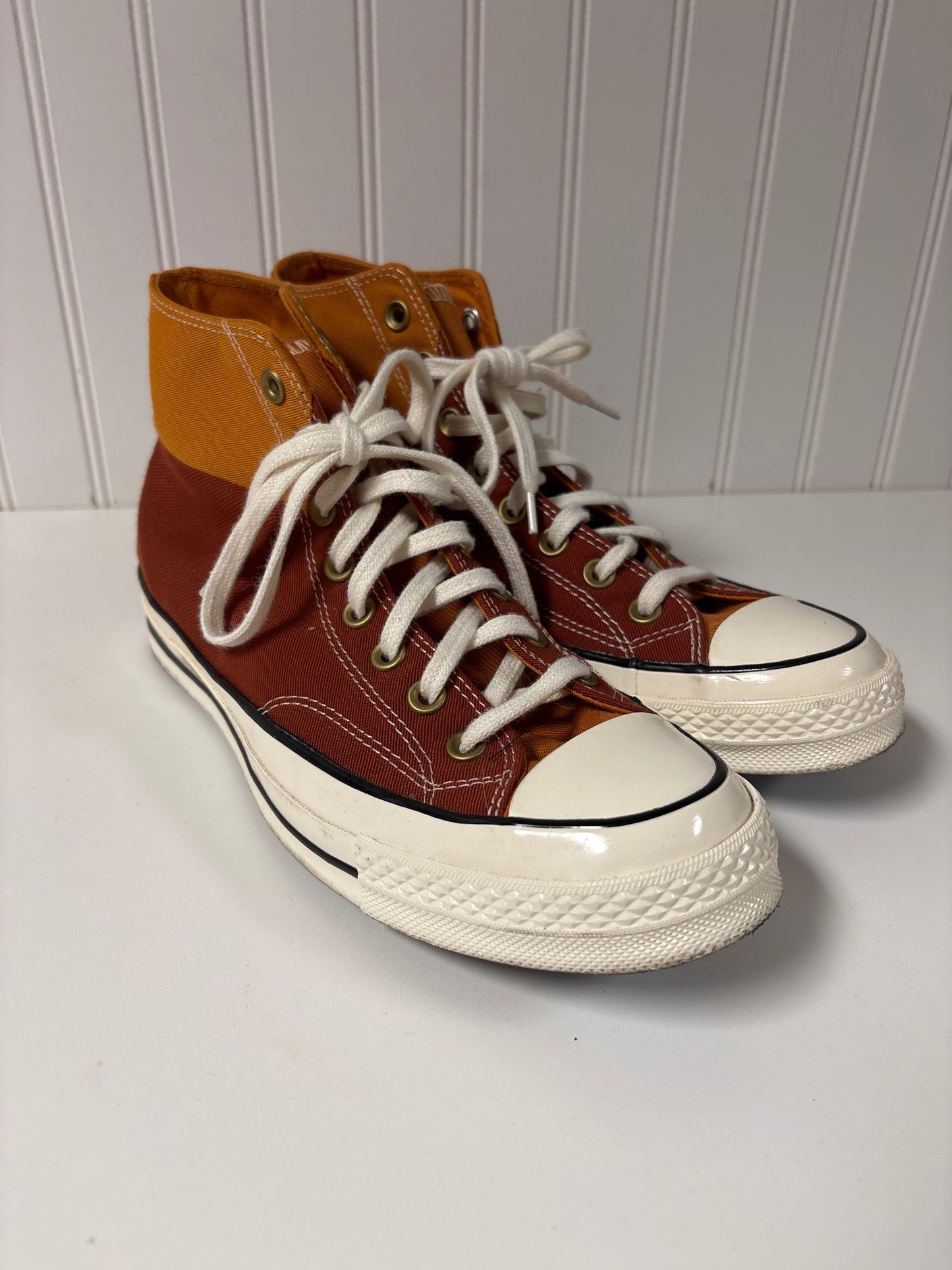 Shoes Sneakers By Converse In Orange & Red, Size: 10.5