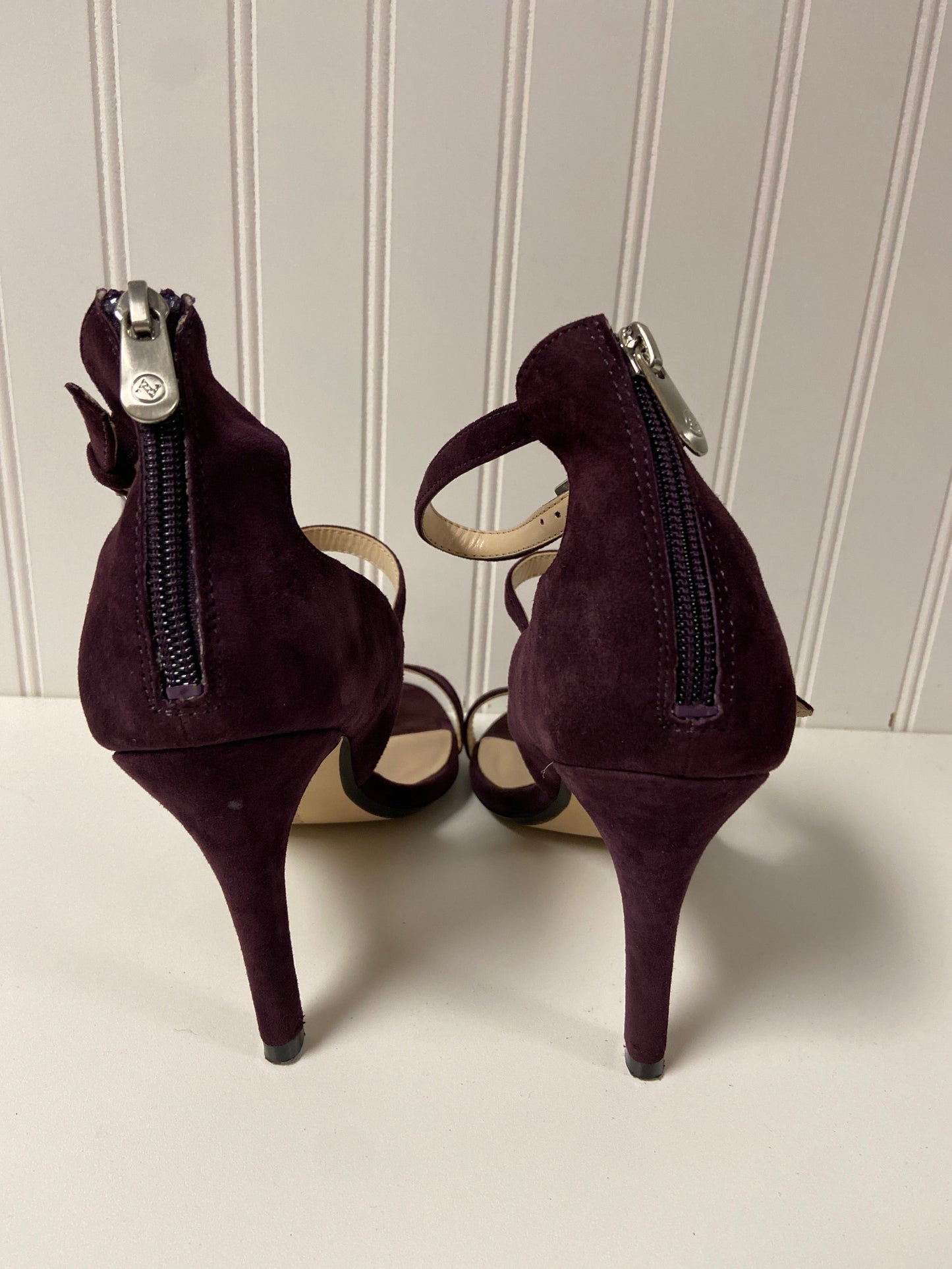 Shoes Heels Kitten By Adrienne Vittadini In Maroon, Size: 9.5