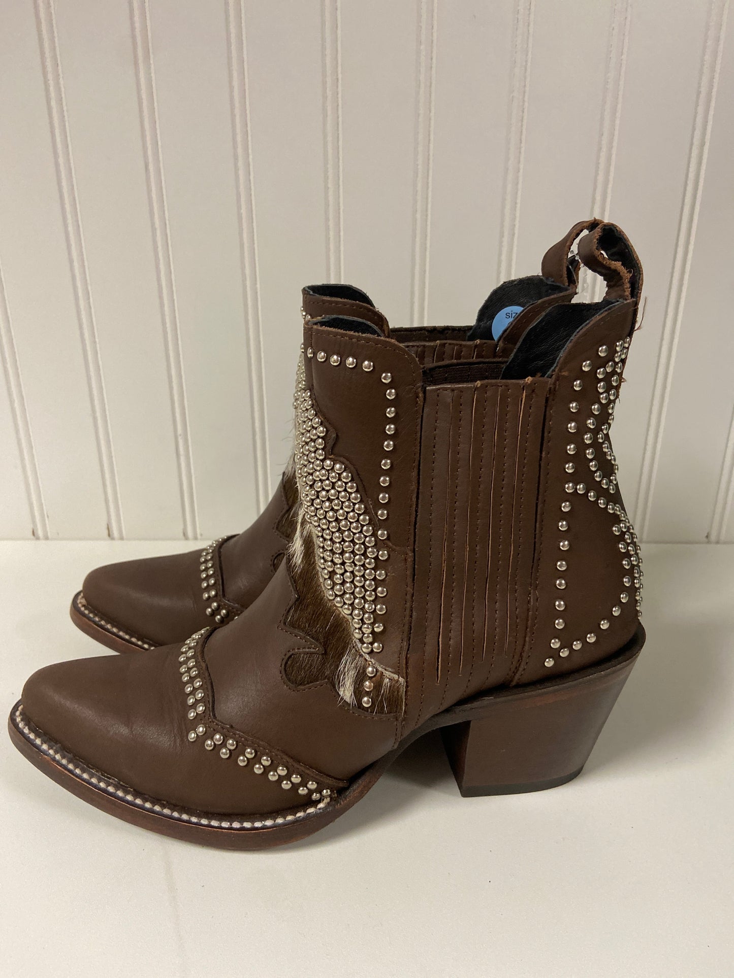 Boots Leather By Cmb In Brown, Size: 6