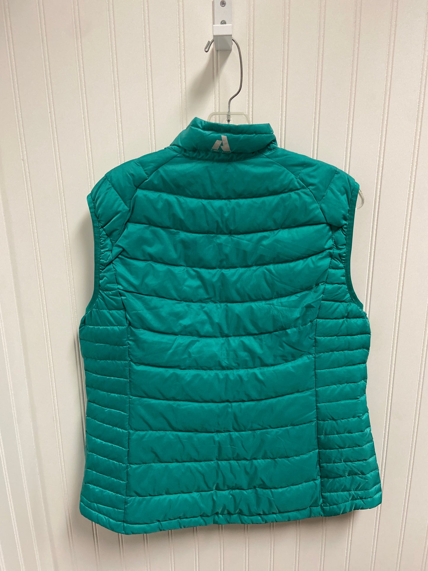 Vest Puffer & Quilted By Eddie Bauer In Green, Size: L