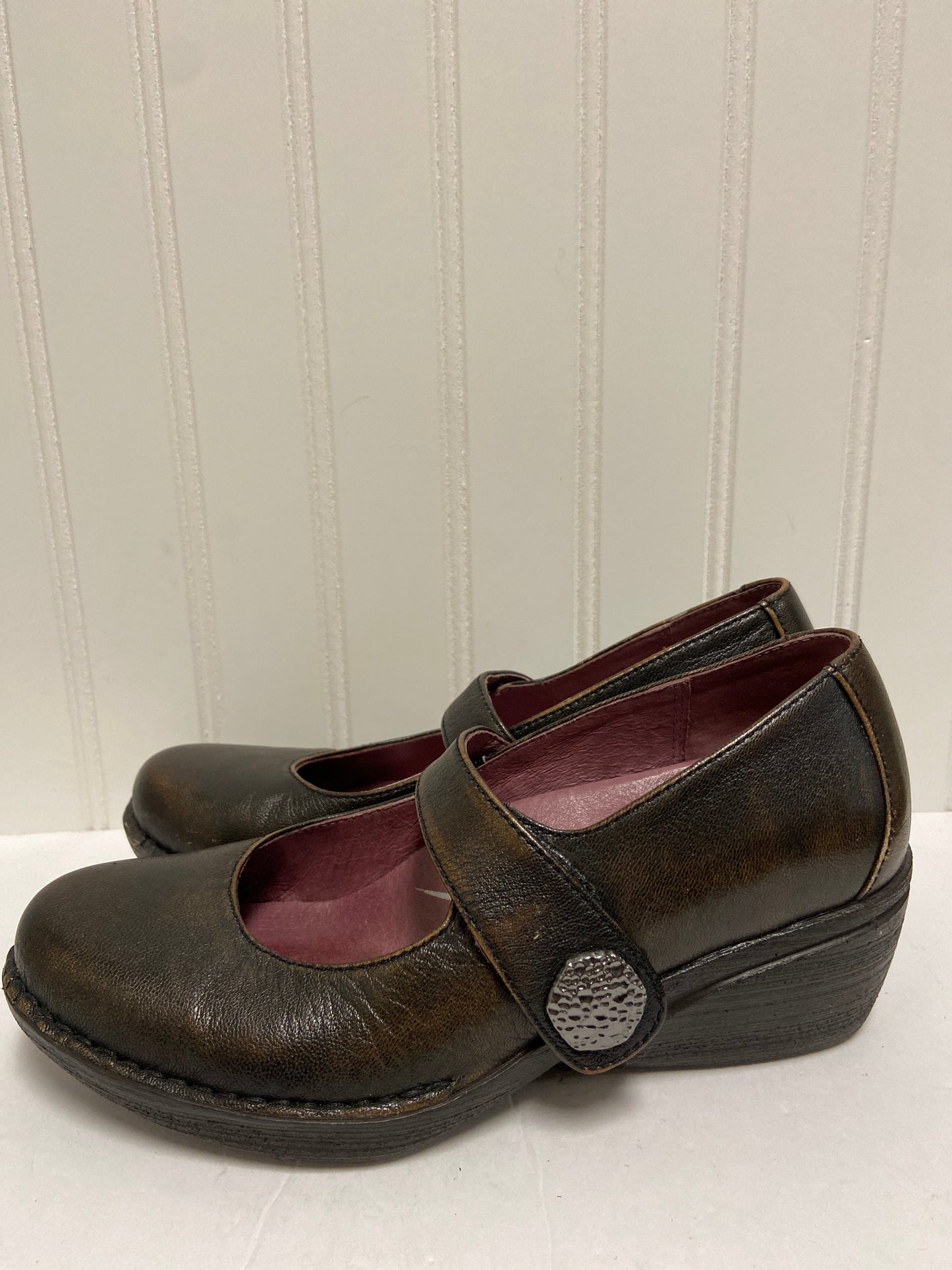 Shoes Heels Wedge By Dansko  Size: 6.5