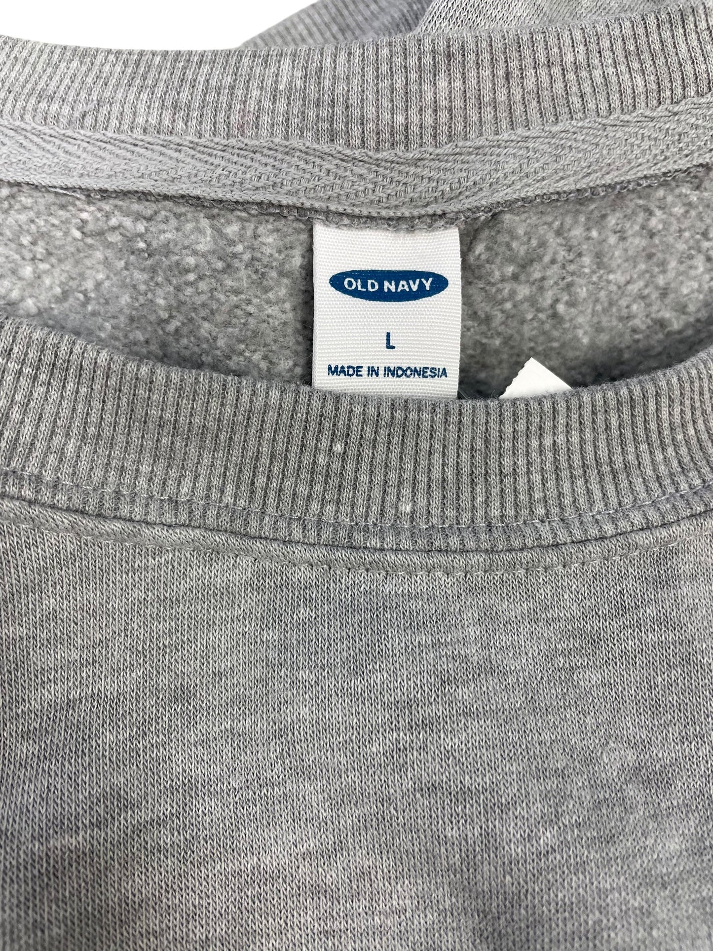 Sweatshirt Crewneck By Old Navy In Grey, Size: L