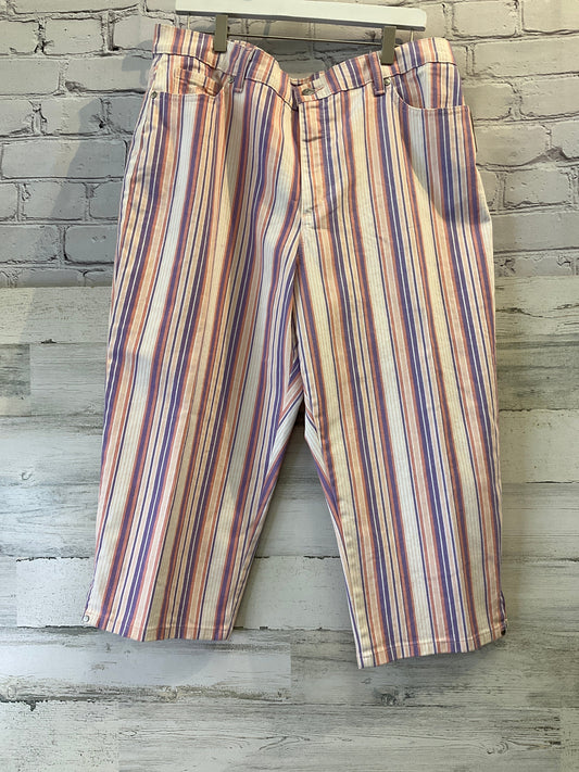 Purple Capris Gloria Vanderbilt, Size 18