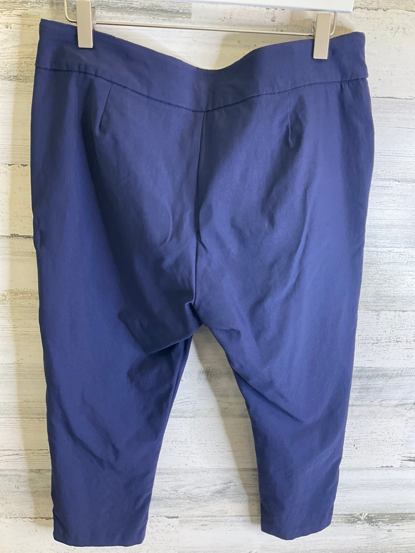 Capris By Lee In Navy, Size: 16