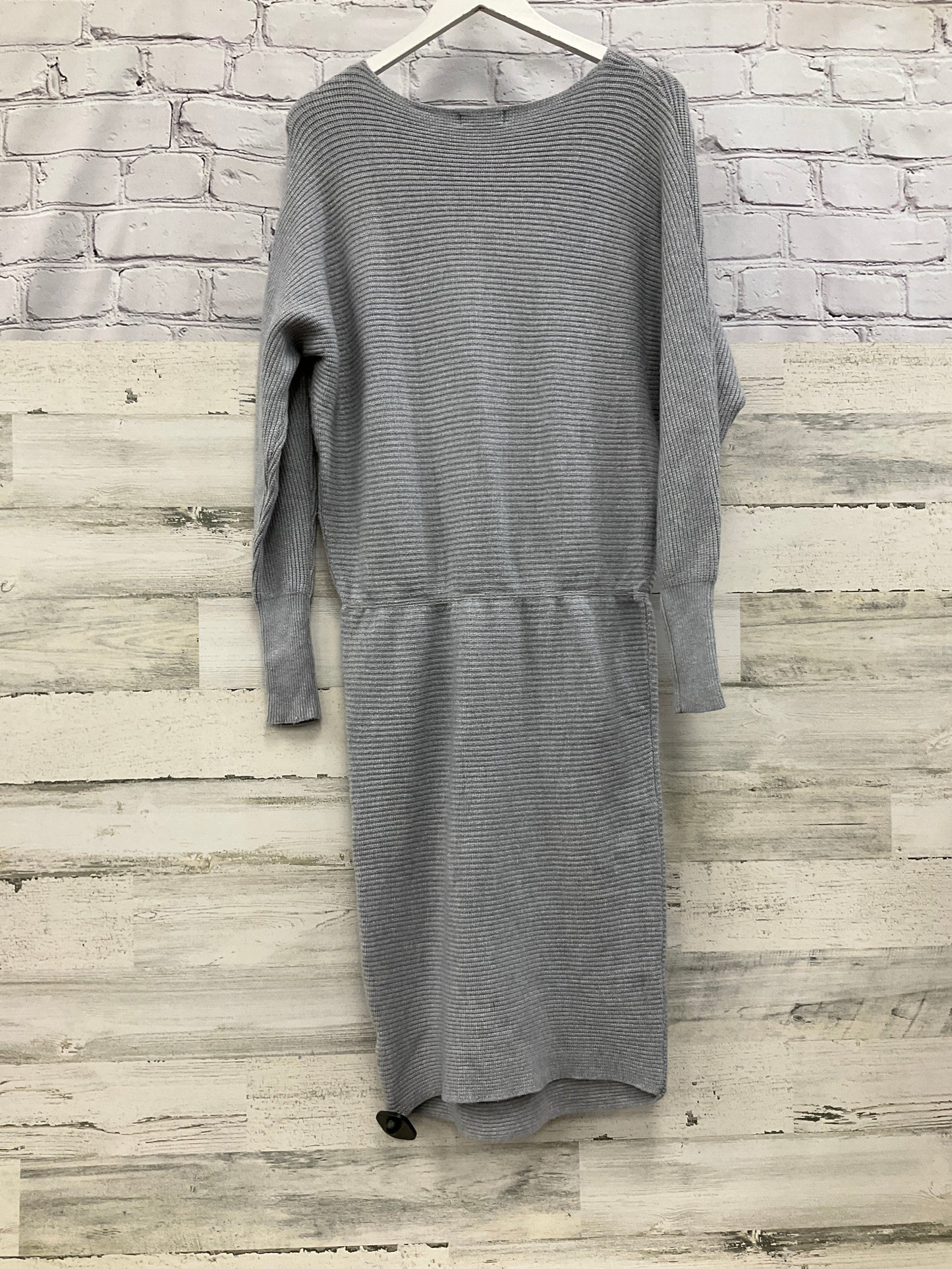 Dress Sweater By Tahari By Arthur Levine In Grey, Size: M