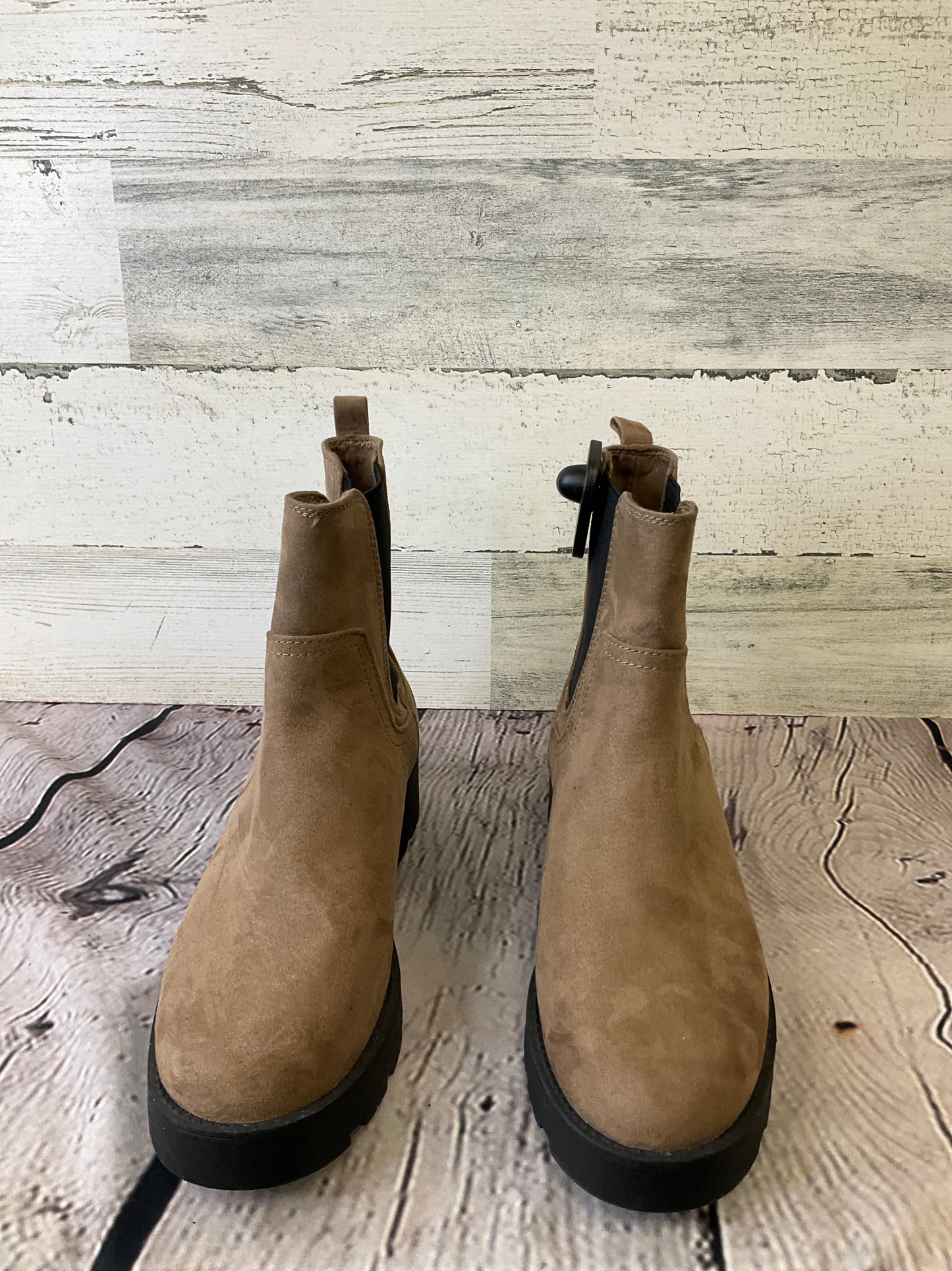 Tan Boots Ankle Heels Old Navy, Size 7