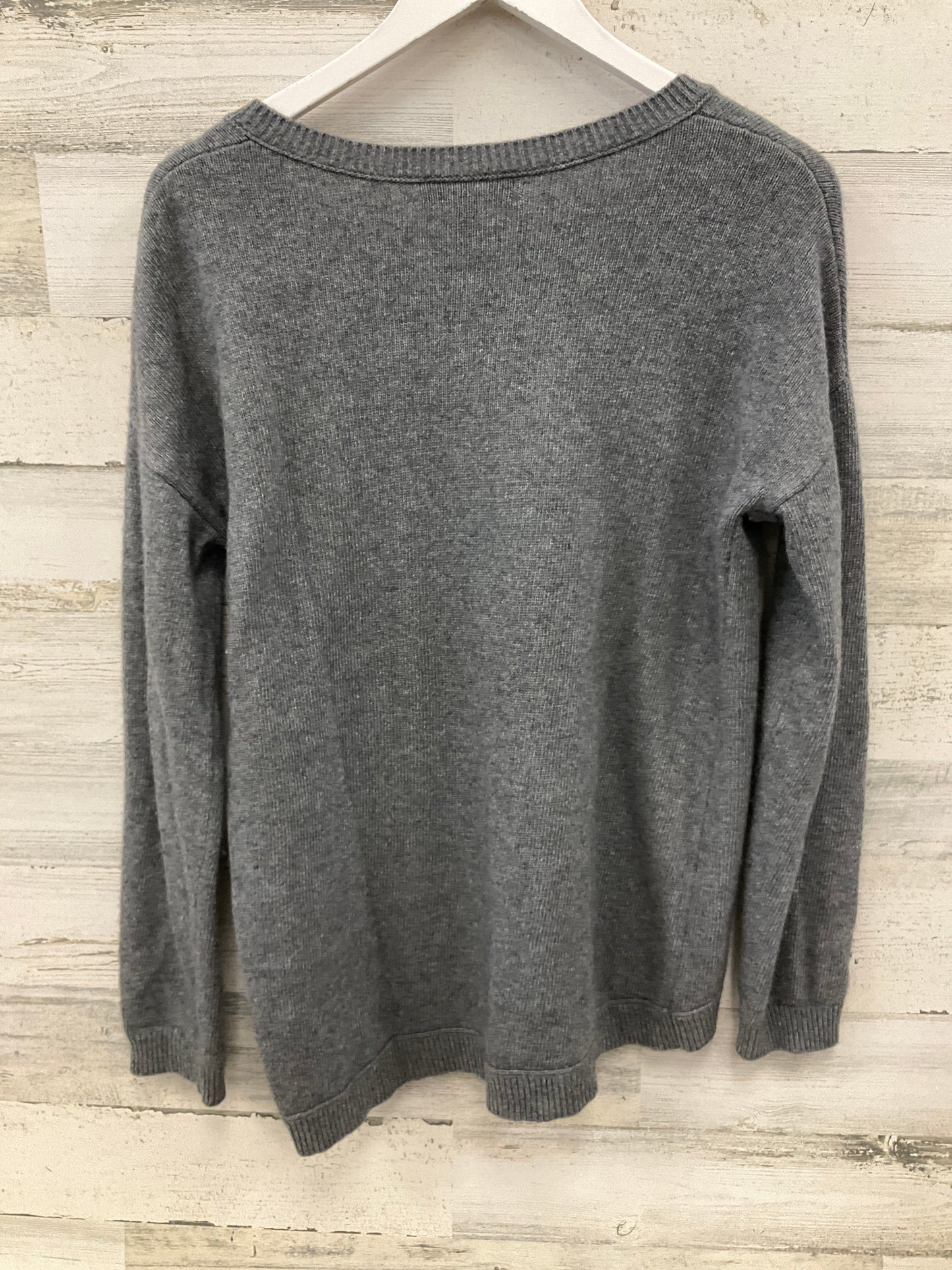 Sweater By Banana Republic In Grey, Size: M