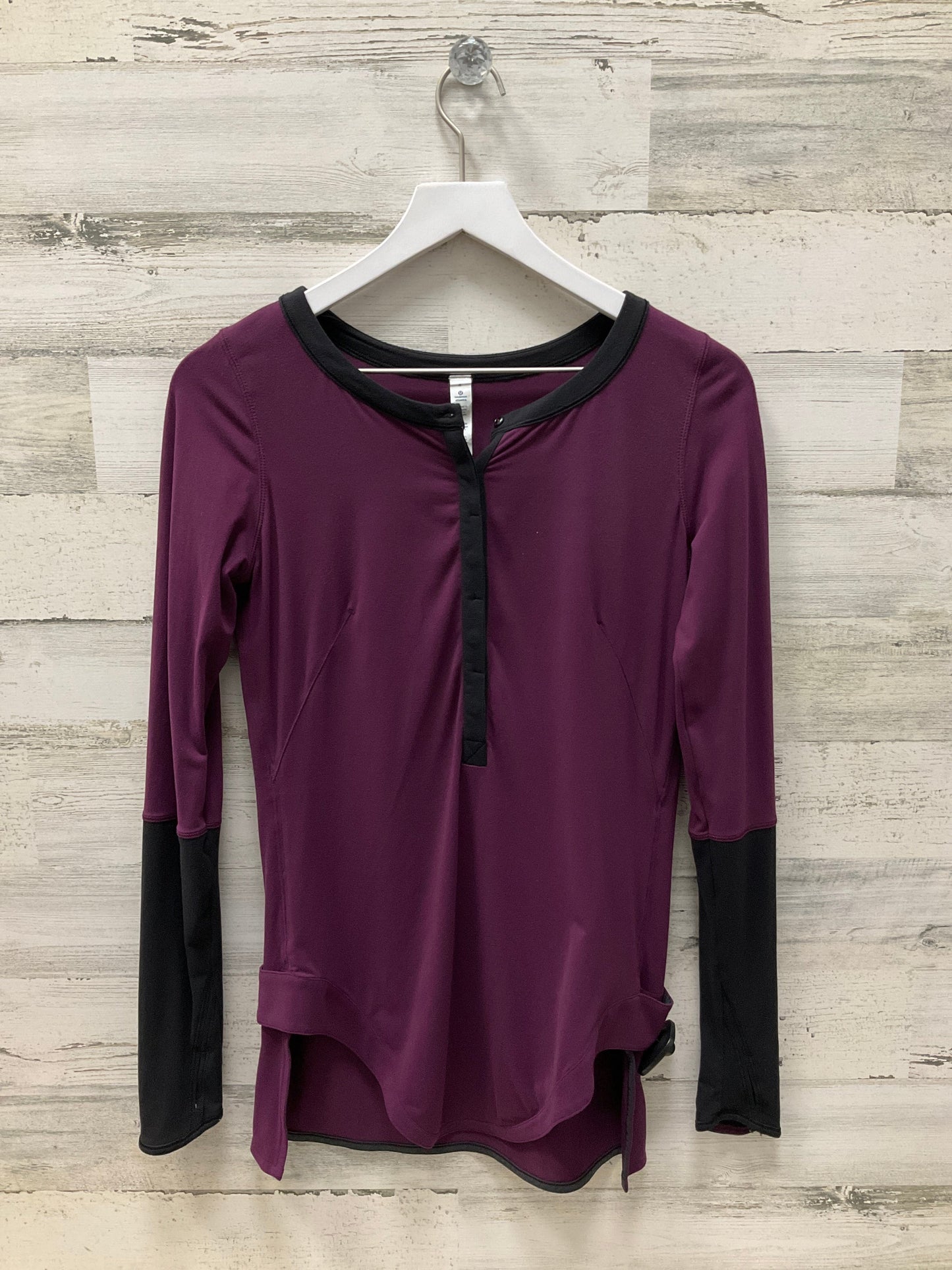 Top Long Sleeve By Lululemon  Size: S