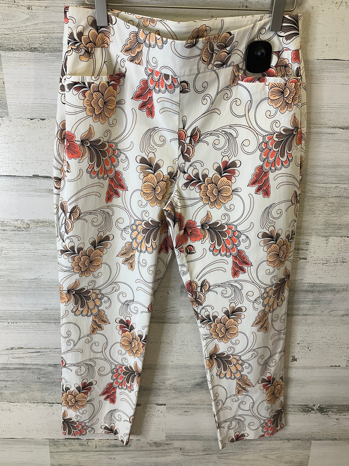 Pants Cropped By Chicos In White, Size: 6