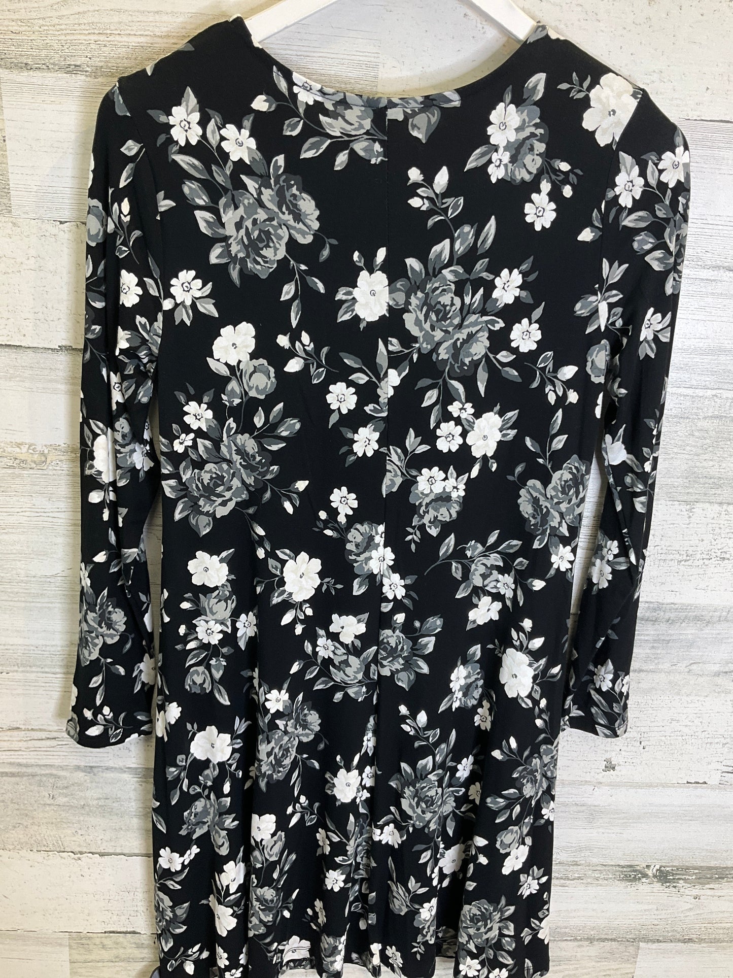 Dress Casual Midi By Old Navy In Black & White, Size: S