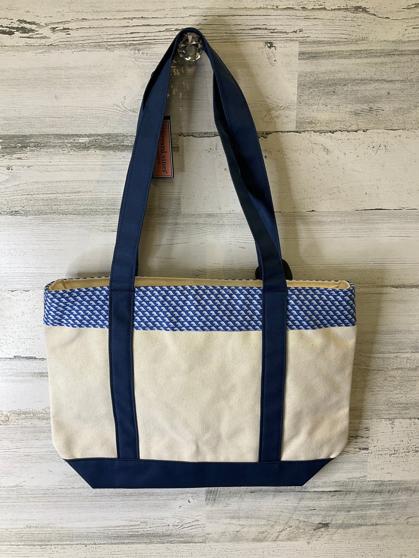 Tote By Vineyard Vines, Size: Medium