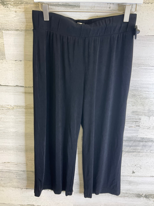 Capris By Dana Buchman In Black, Size: M