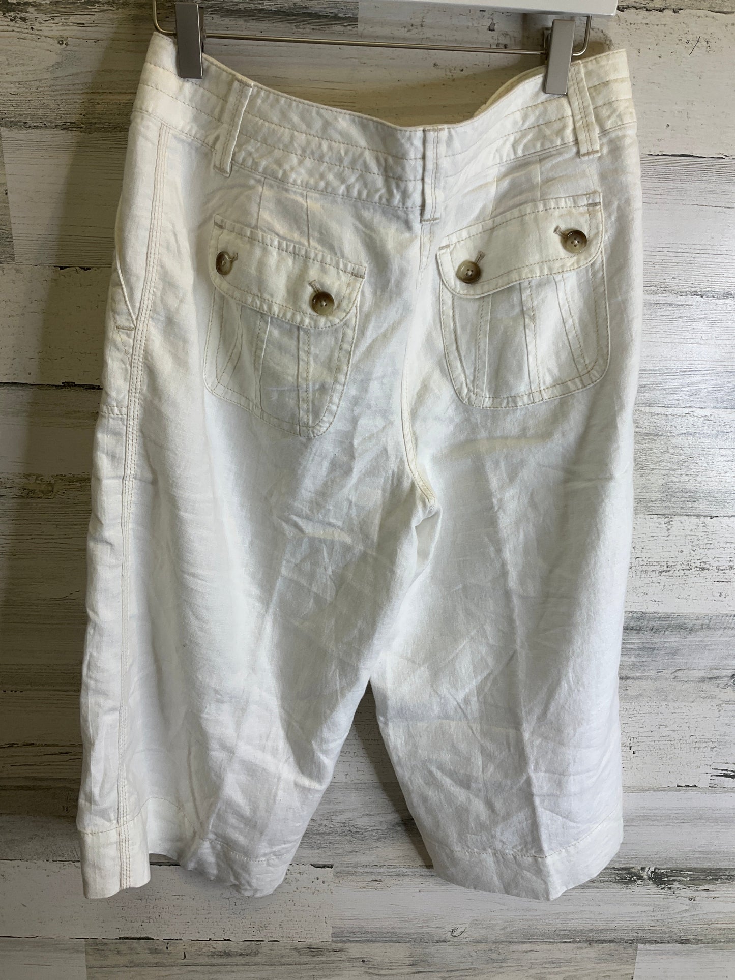 Capris By Ann Taylor In Cream, Size: 10