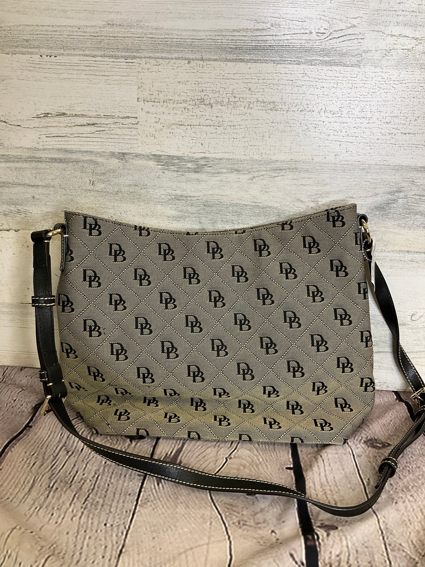 Handbag Dooney And Bourke, Size Large