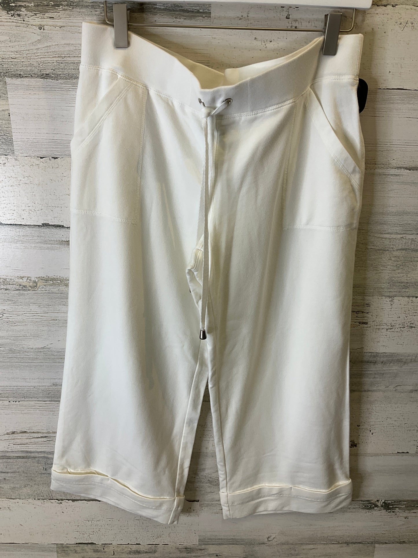 Capris By White House Black Market In White, Size: 8