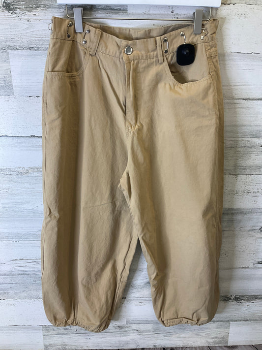 Capris By Clothes Mentor In Tan, Size: 4