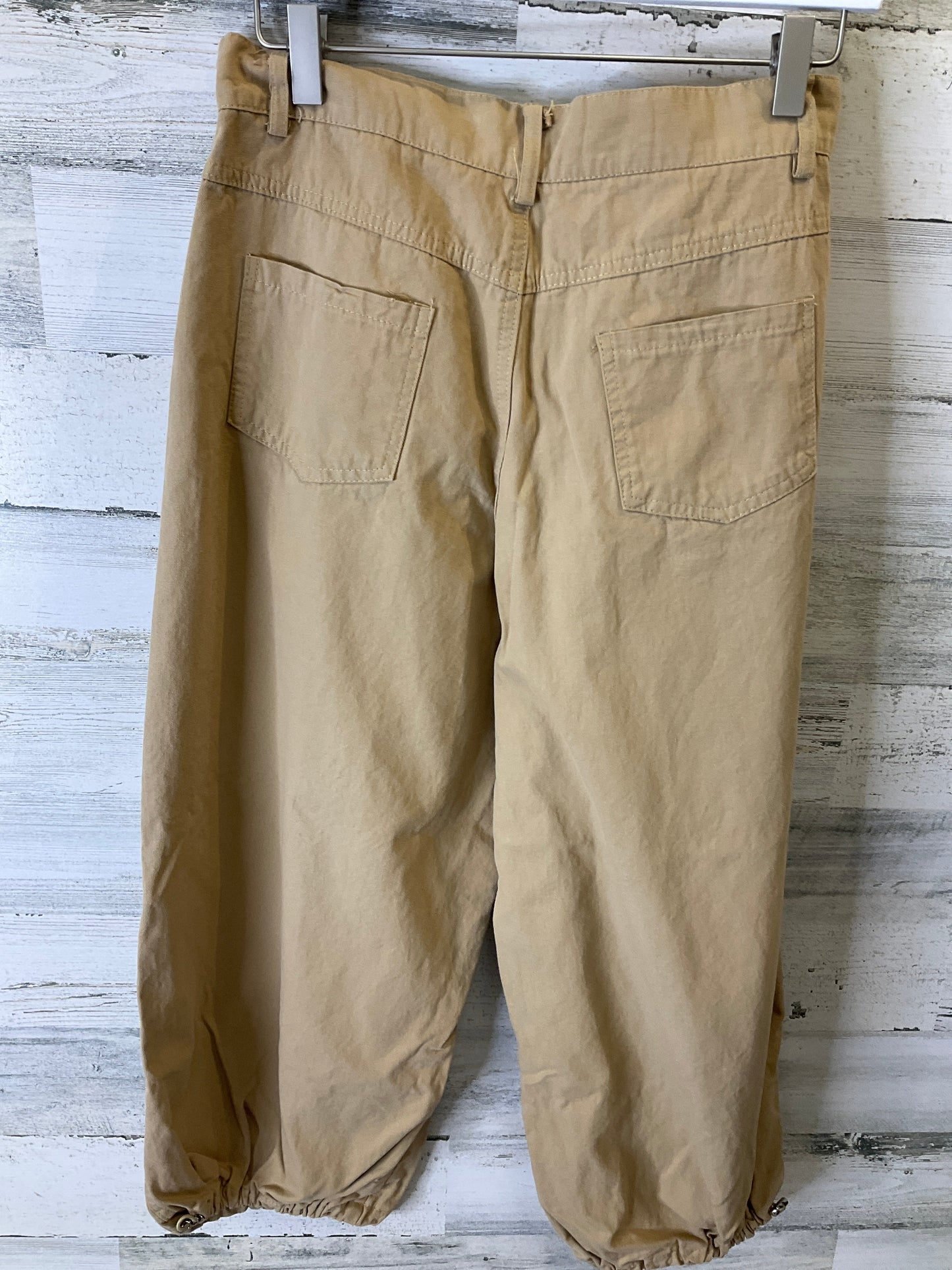 Capris By Clothes Mentor In Tan, Size: 4