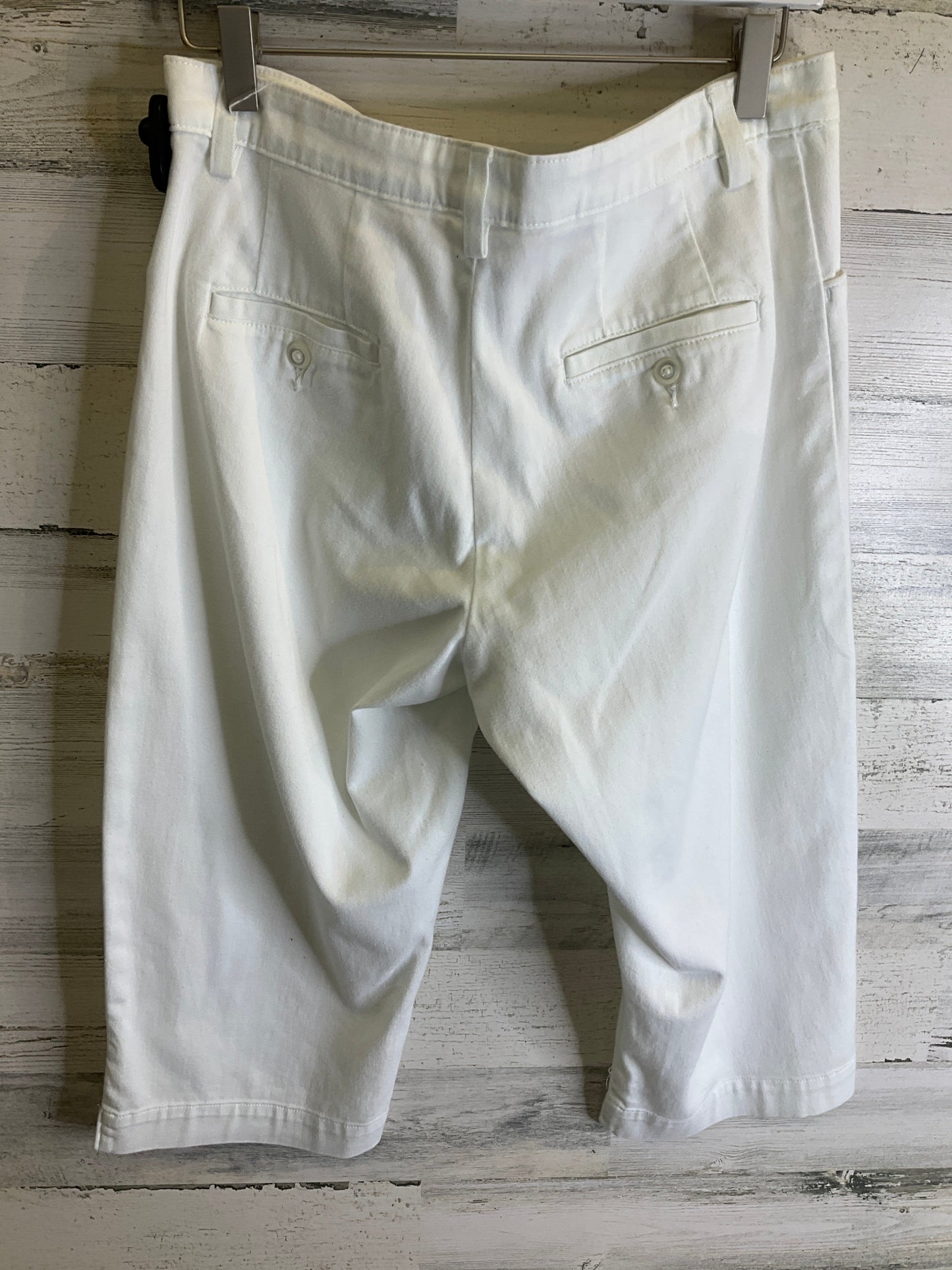 Capris By Lee In White, Size: 8