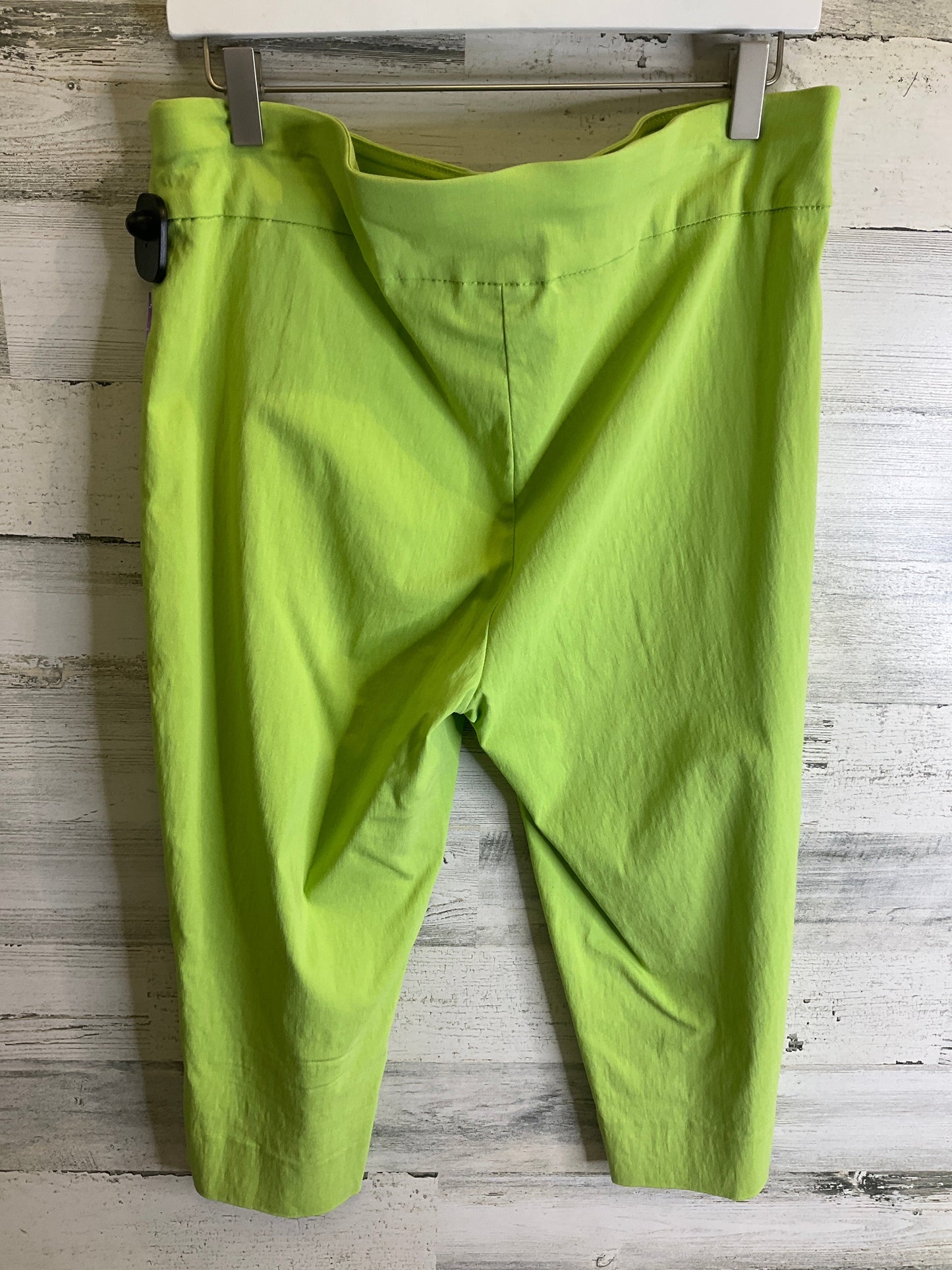 Capris By Alfred Dunner In Green, Size: 14