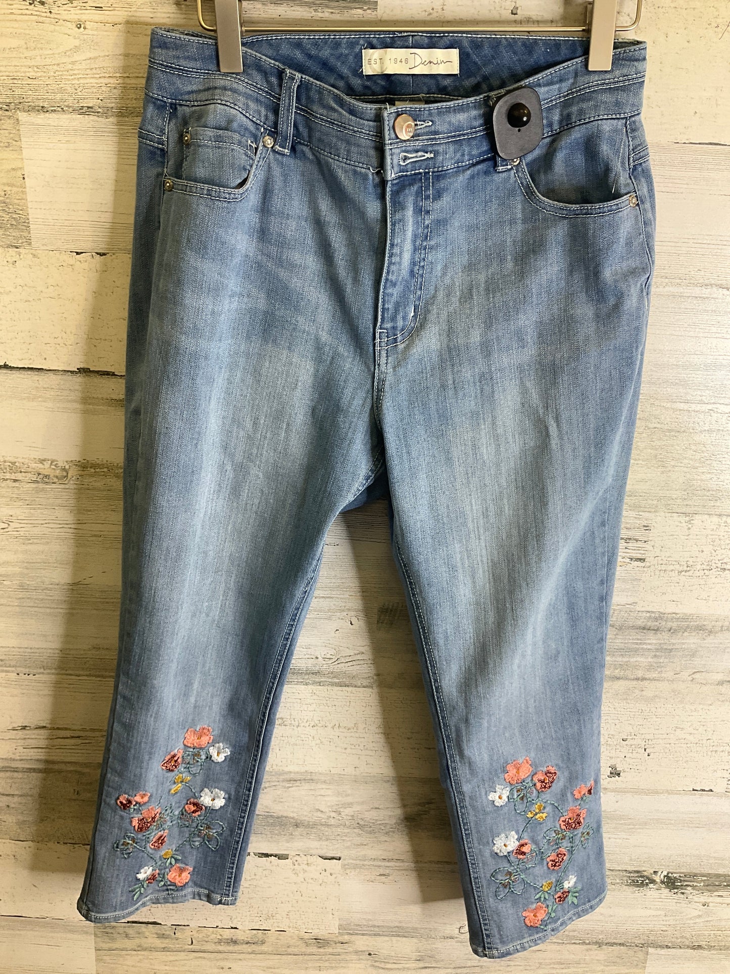 Capris By Cato In Blue Denim, Size: 8