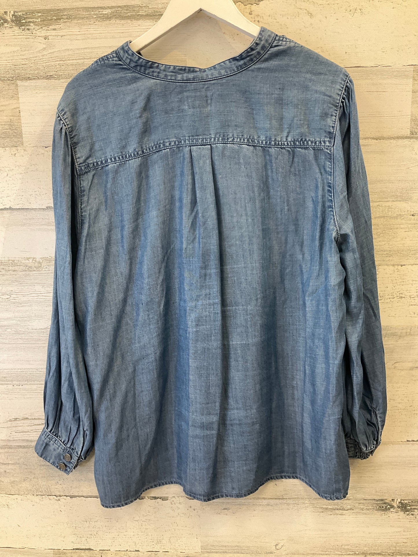 Top Long Sleeve By Chicos In Blue Denim, Size: Xl