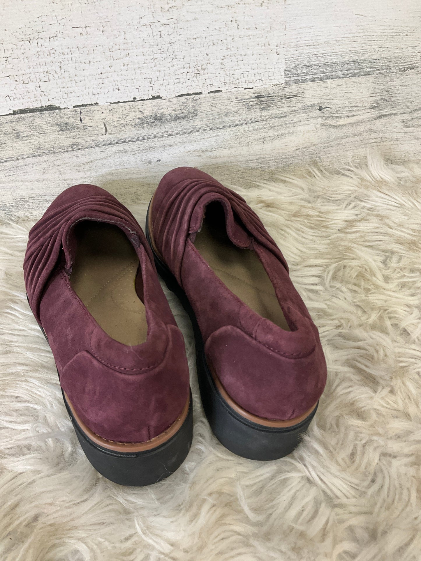 Shoes Heels Platform By Clarks In Maroon, Size: 8