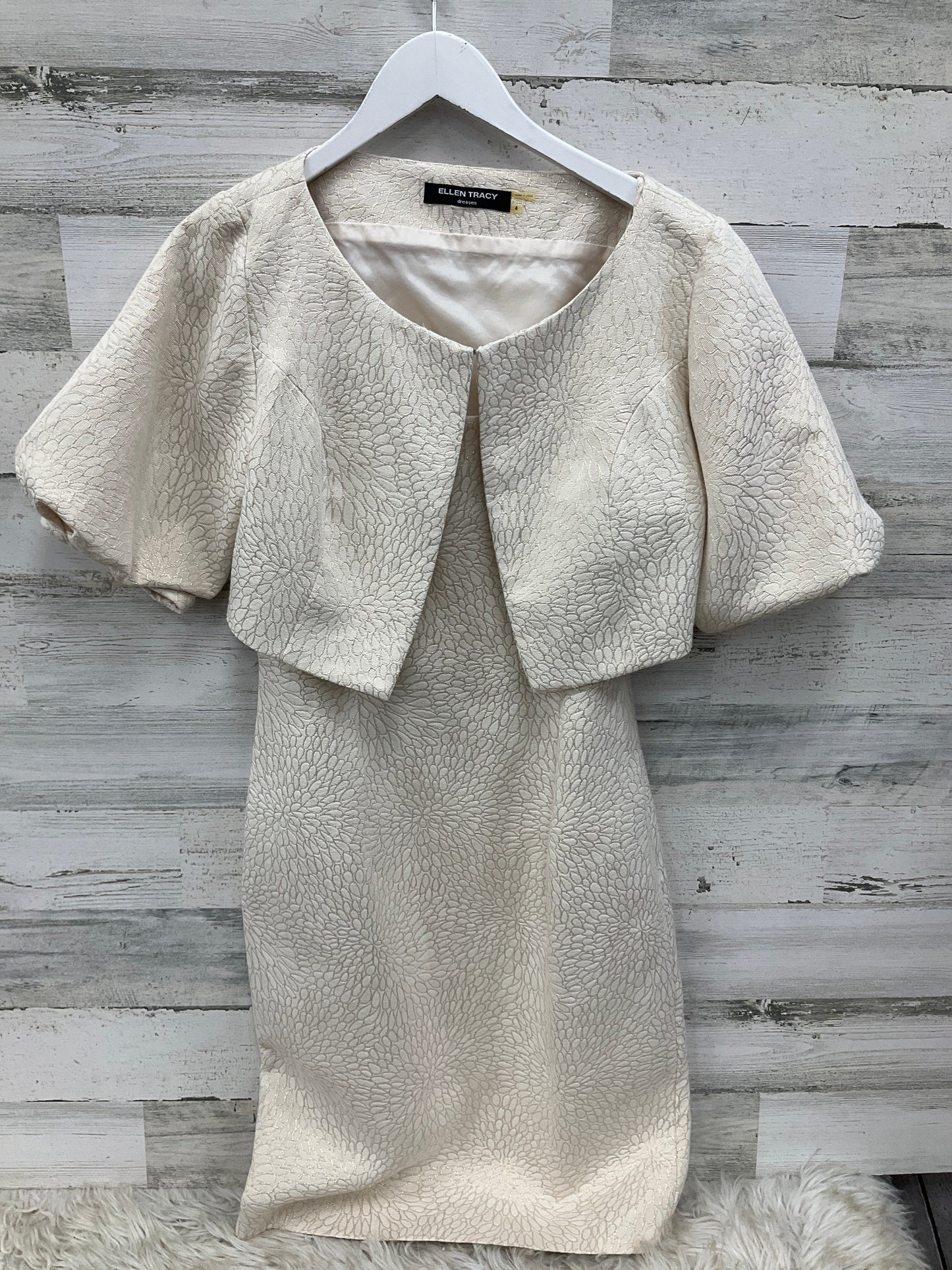 Dress Set 2pc By Ellen Tracy In Ivory, Size: S