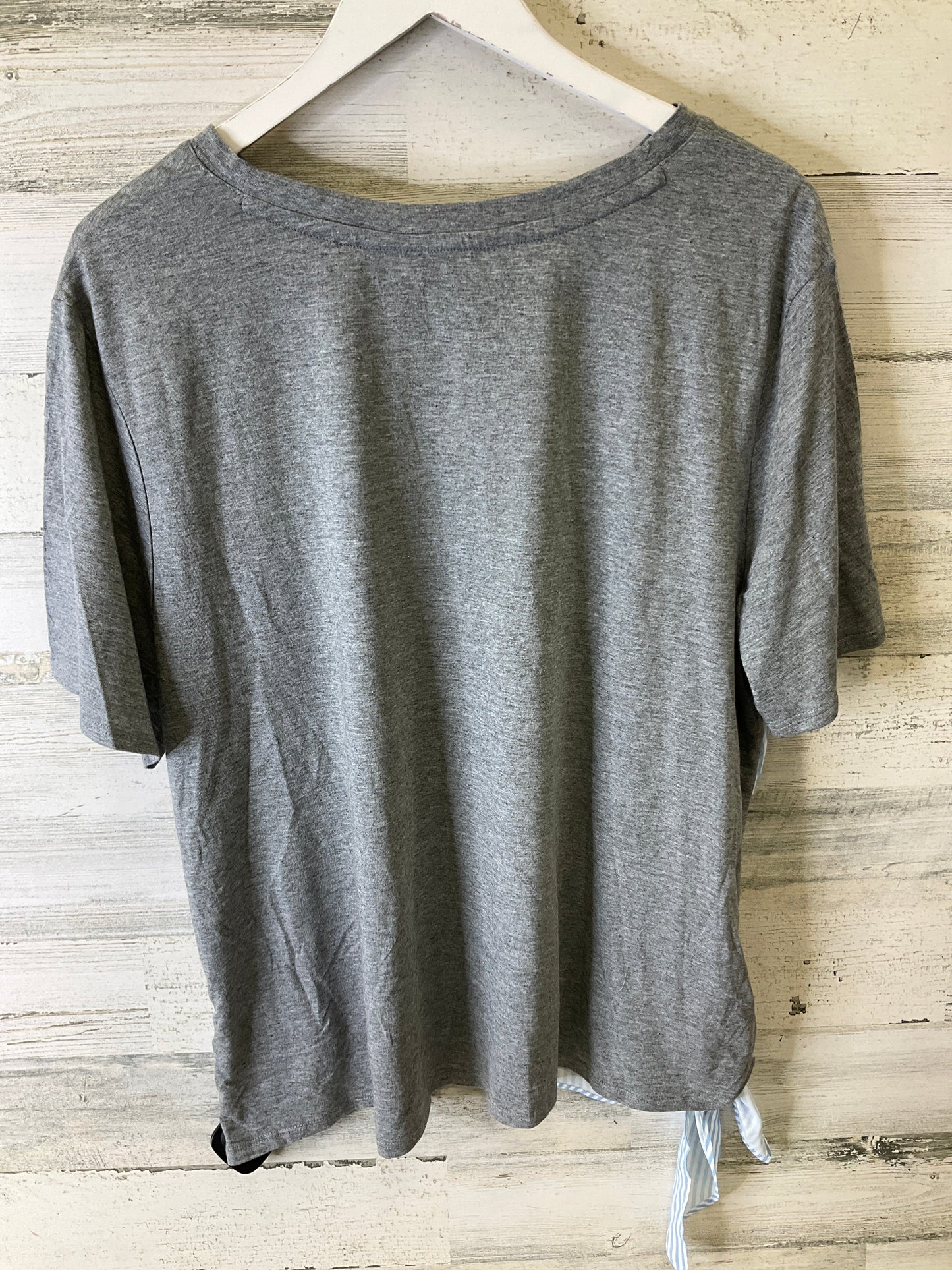 Top Short Sleeve By Tommy Hilfiger In Grey, Size: Xxl