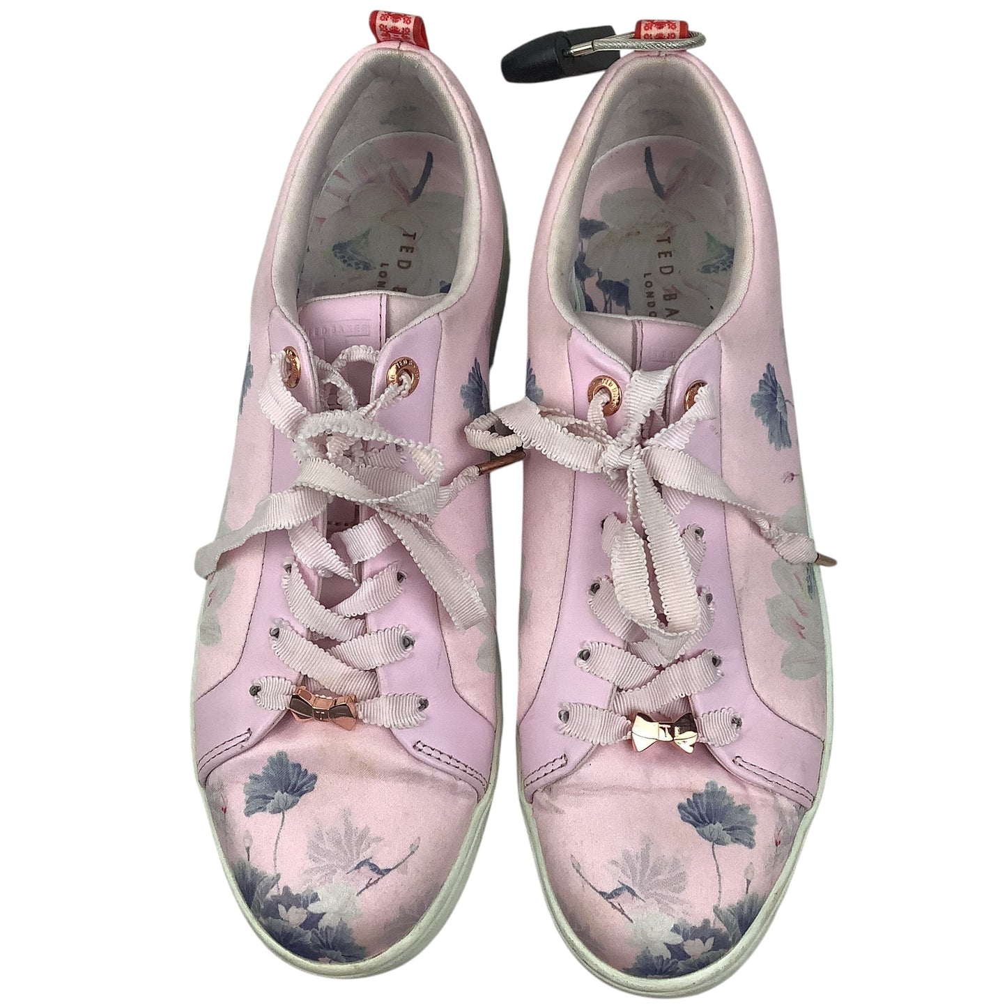 Shoes Designer By Ted Baker In Pink, Size: 9