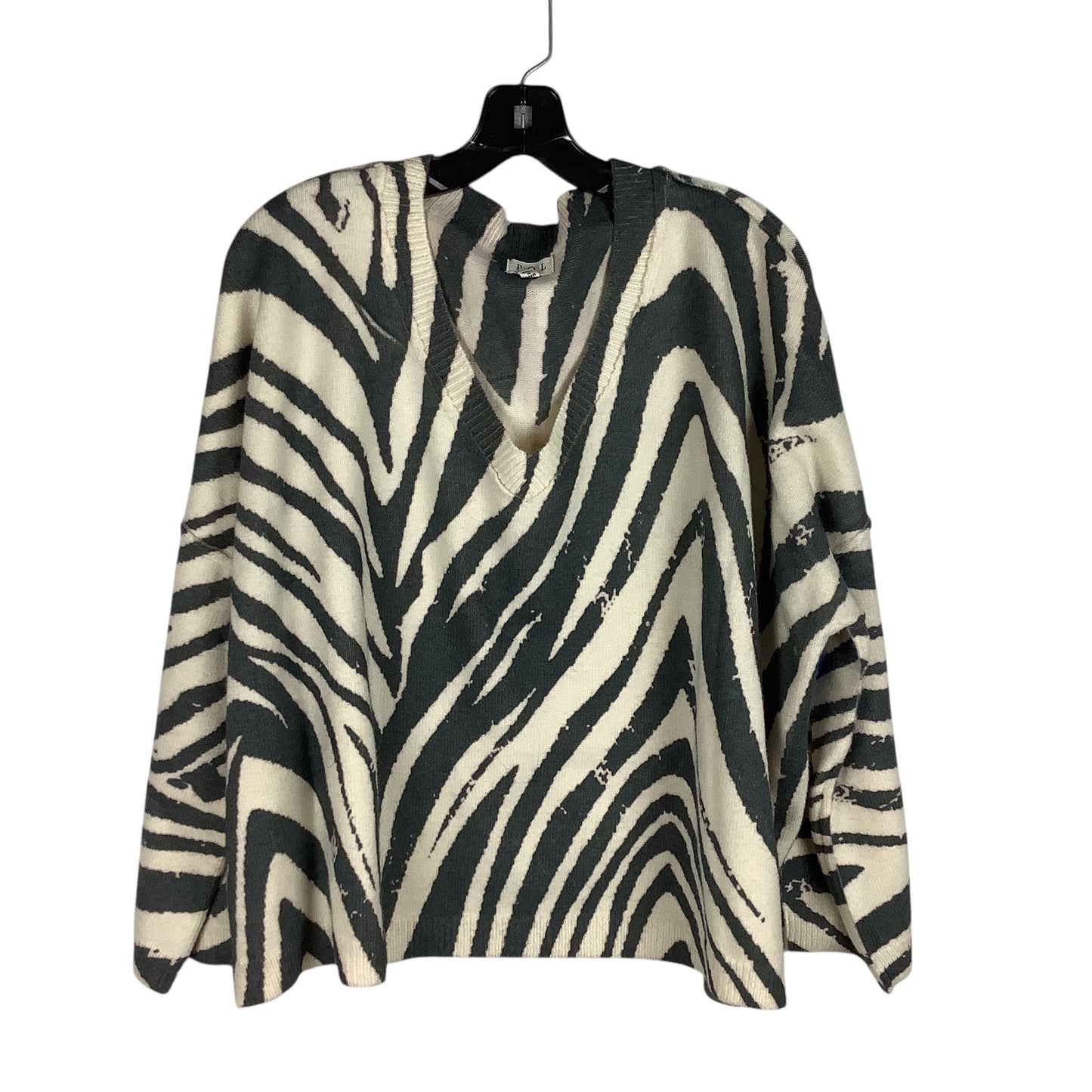 Sweater By Pol In Animal Print, Size: M