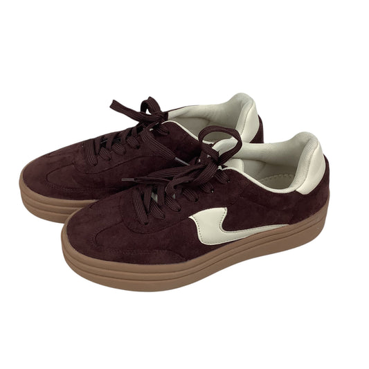 Shoes Sneakers By Top Moda In Brown, Size: 10