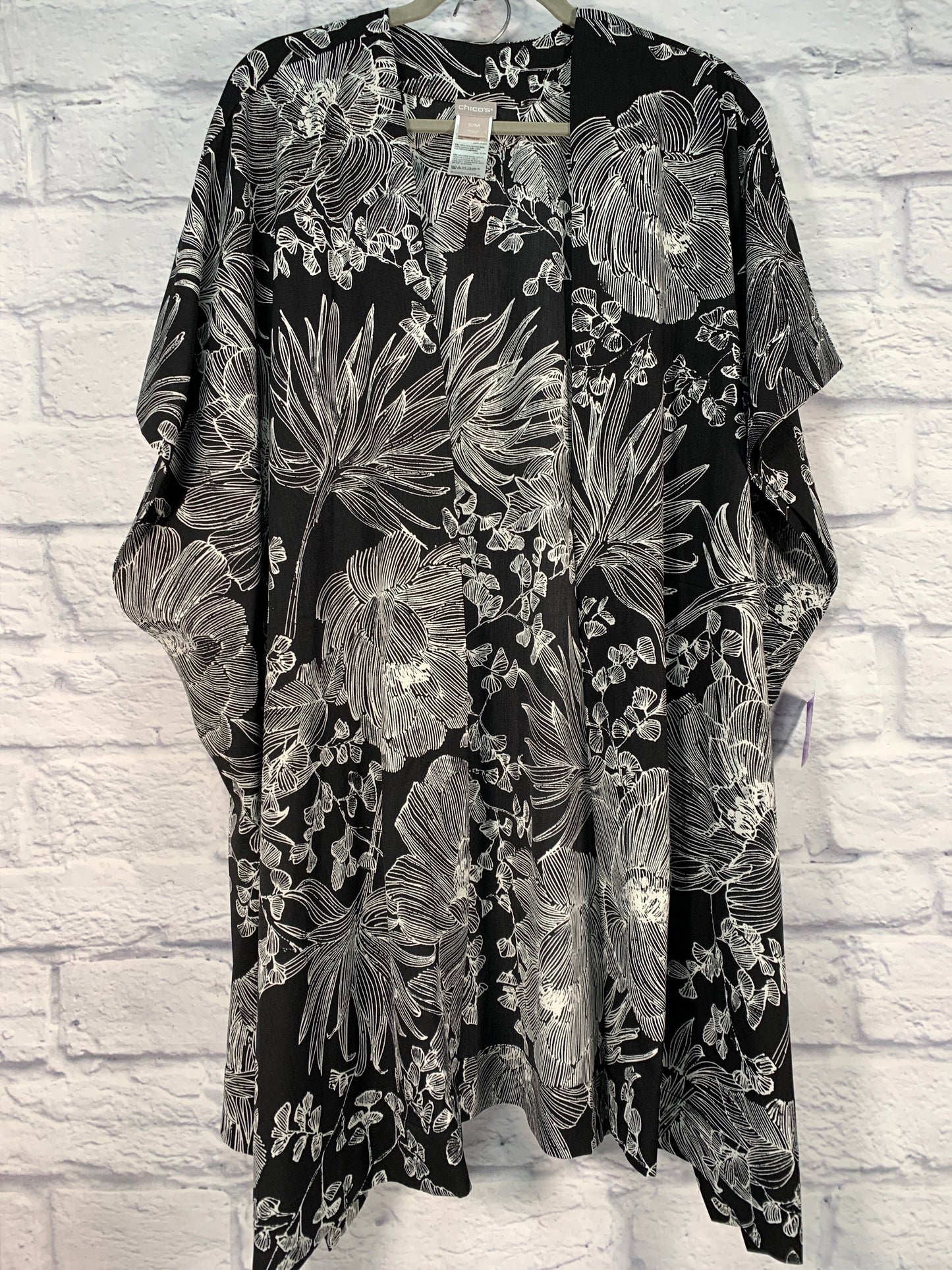 Black & White Kimono Chicos, Size M