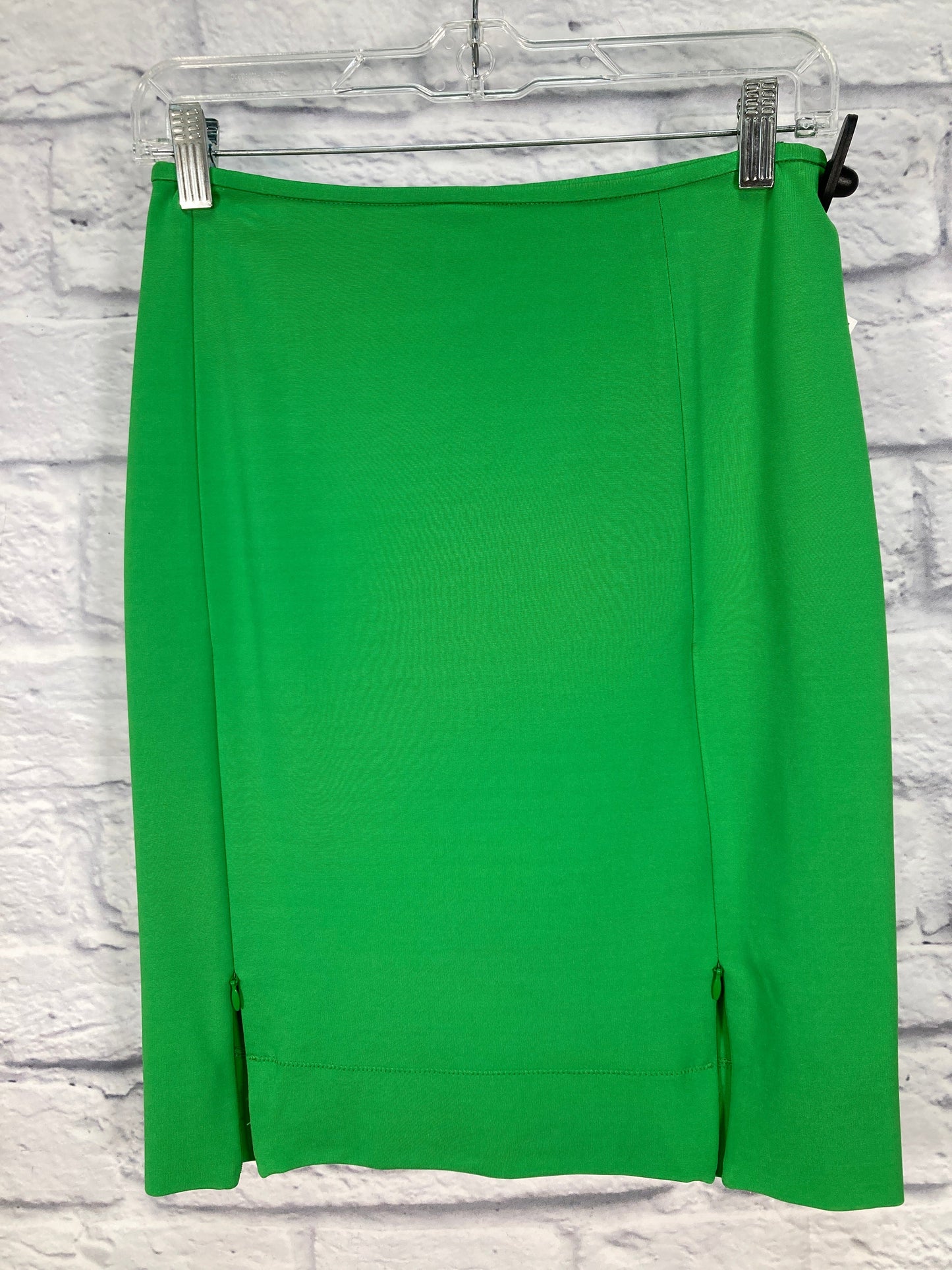 Green Skirt Designer Diane Von Furstenberg, Size 4