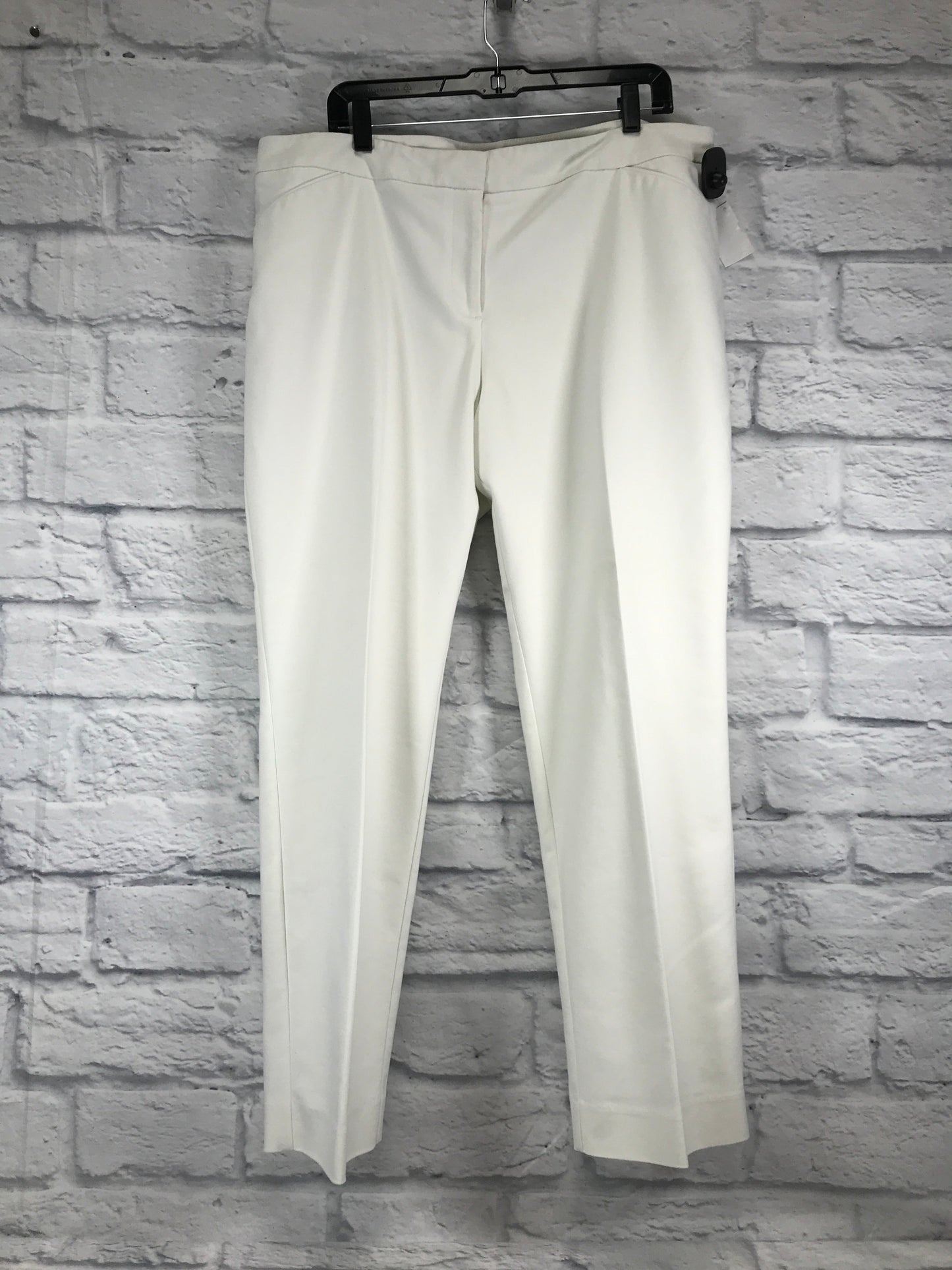 White Pants Dress Chicos, Size 16