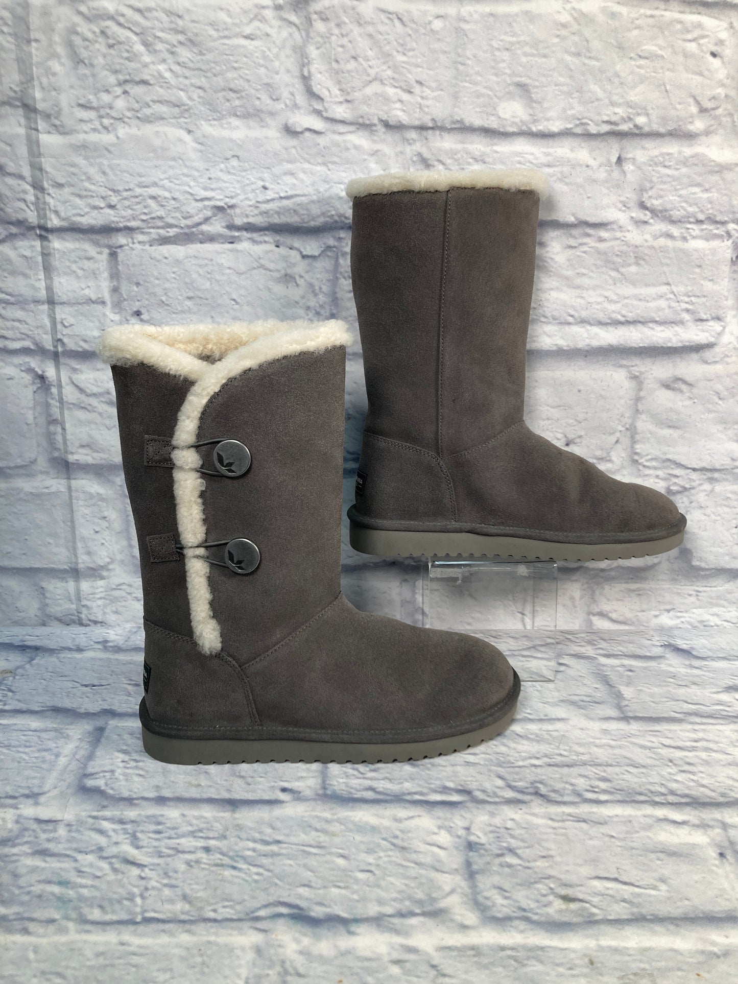 Boots Snow By Koolaburra By Ugg In Cream & Grey, Size: 8