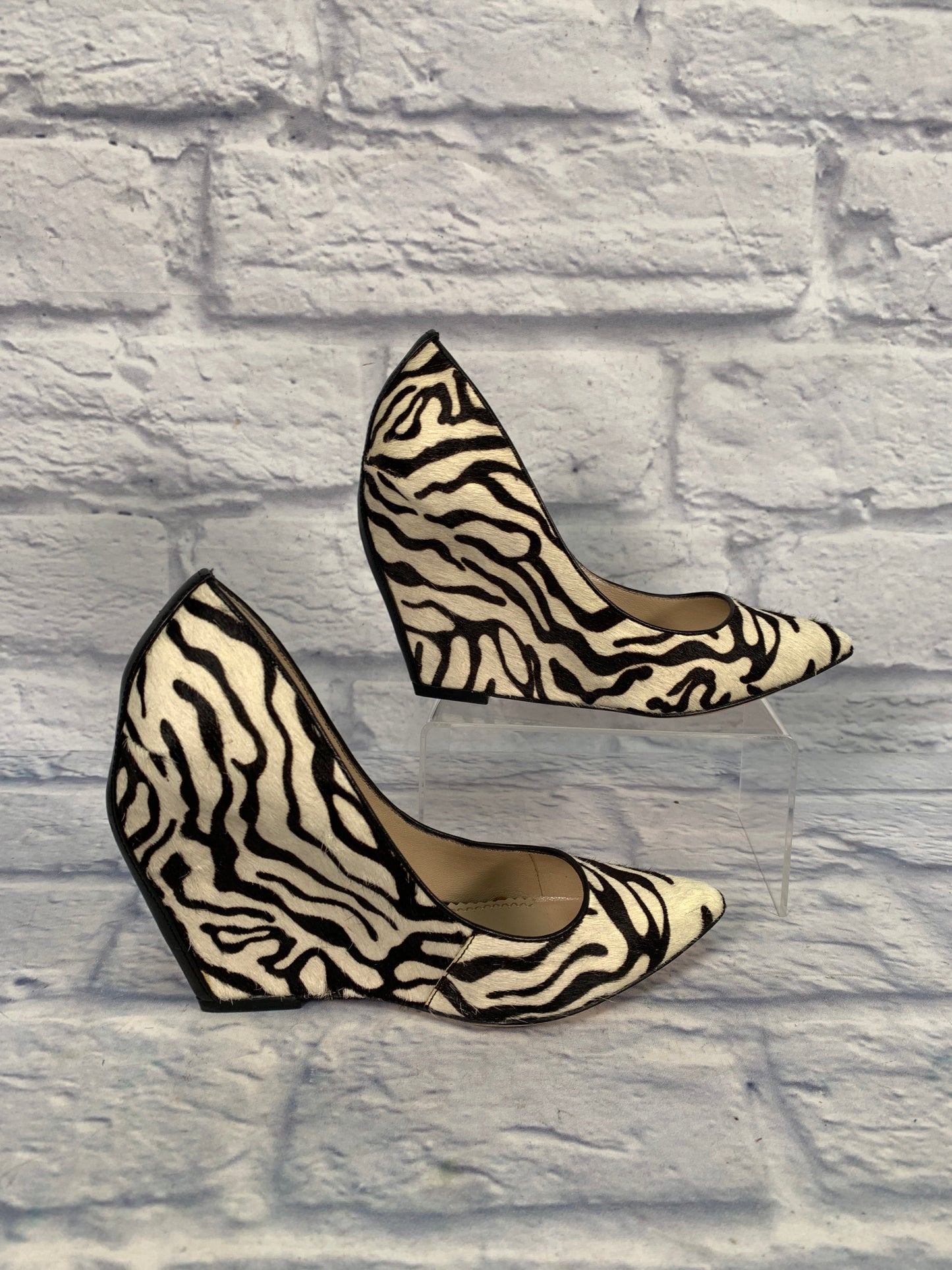 Shoes Heels Wedge By Clothes Mentor In Animal Print, Size: 7