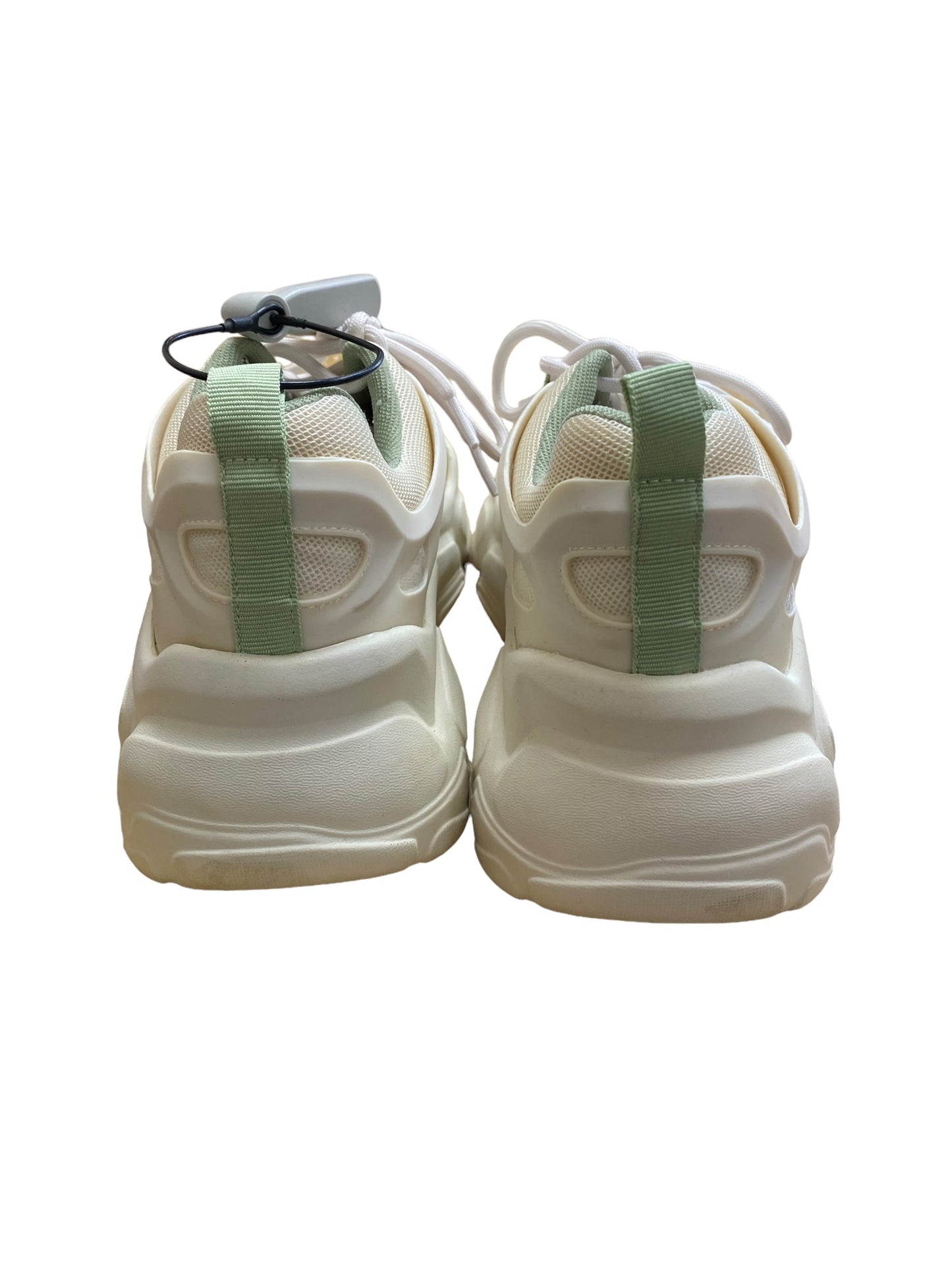 Shoes Sneakers By Clothes Mentor In Cream & Green, Size: 7