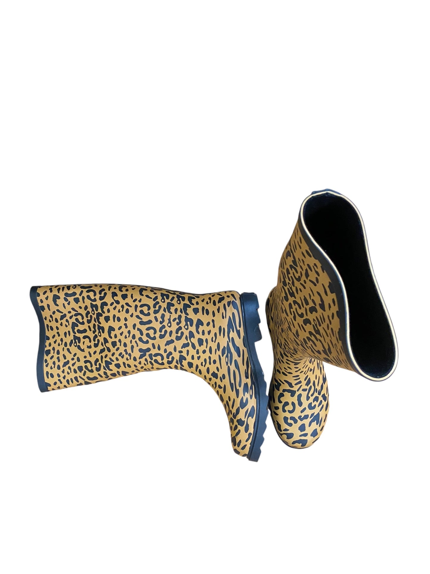 Boots Rain By Betsey Johnson In Animal Print, Size: 6