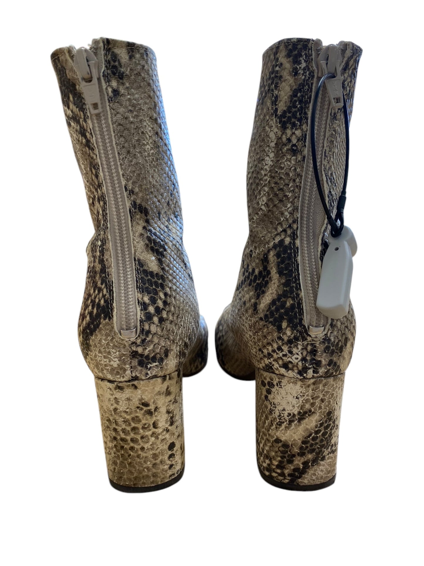 Boots Ankle Heels By Free People In Snakeskin Print, Size: 9