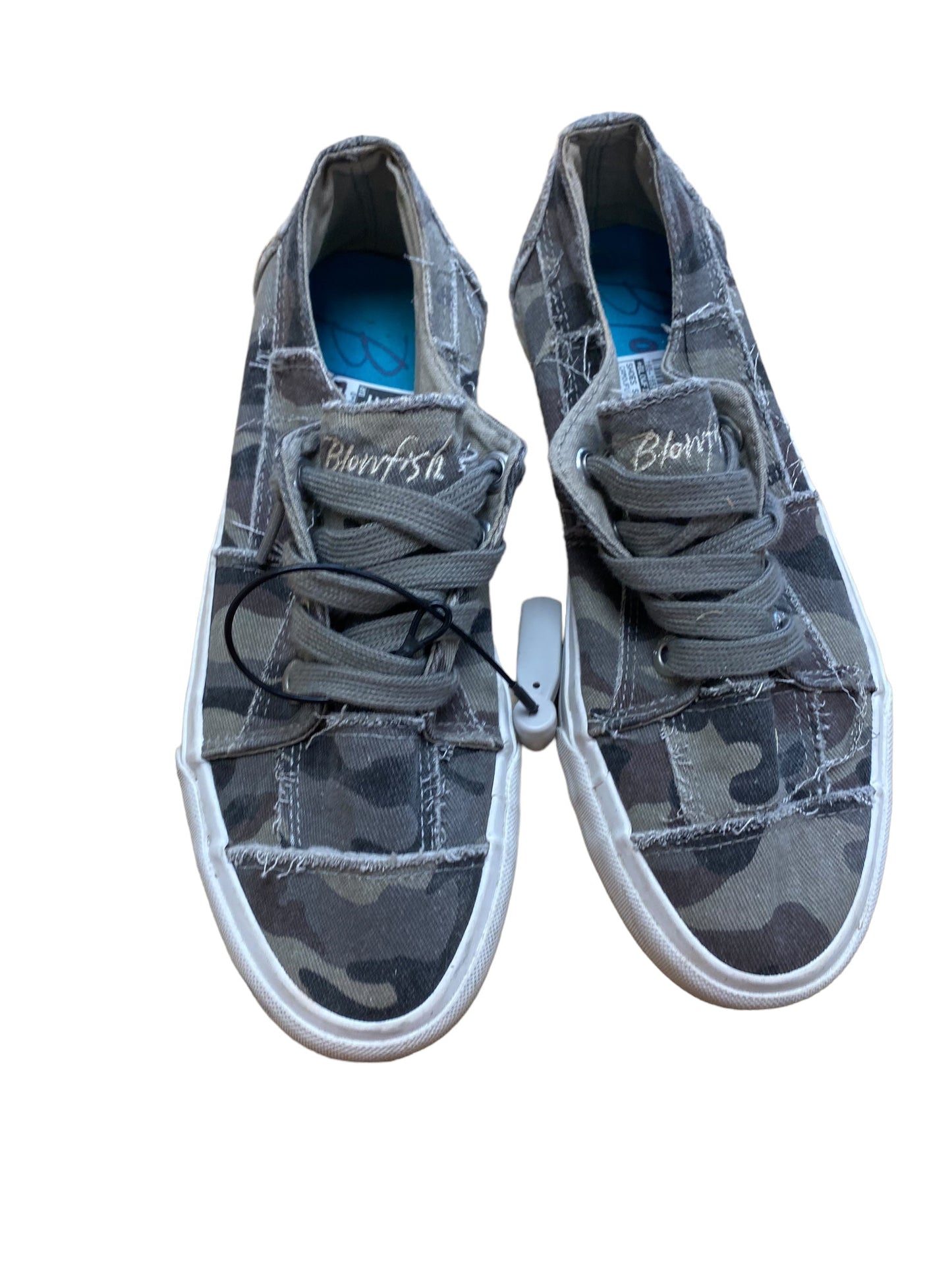 Camouflage Print Shoes Sneakers Blowfish, Size 7