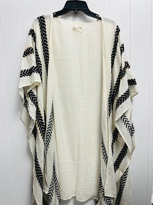 Black & White Kimono Universal Thread, Size Onesize