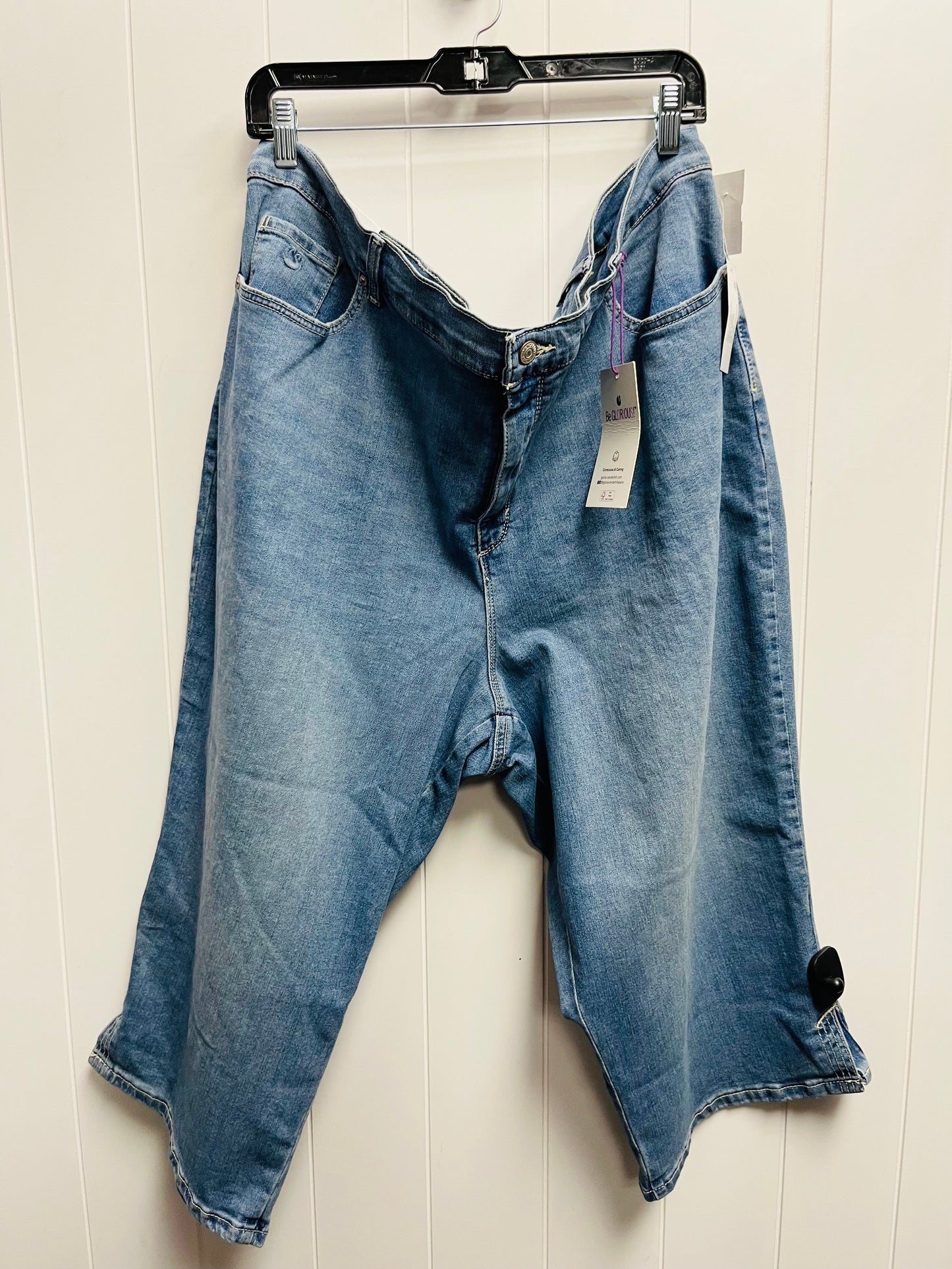 Capris By Gloria Vanderbilt In Blue Denim, Size: 24