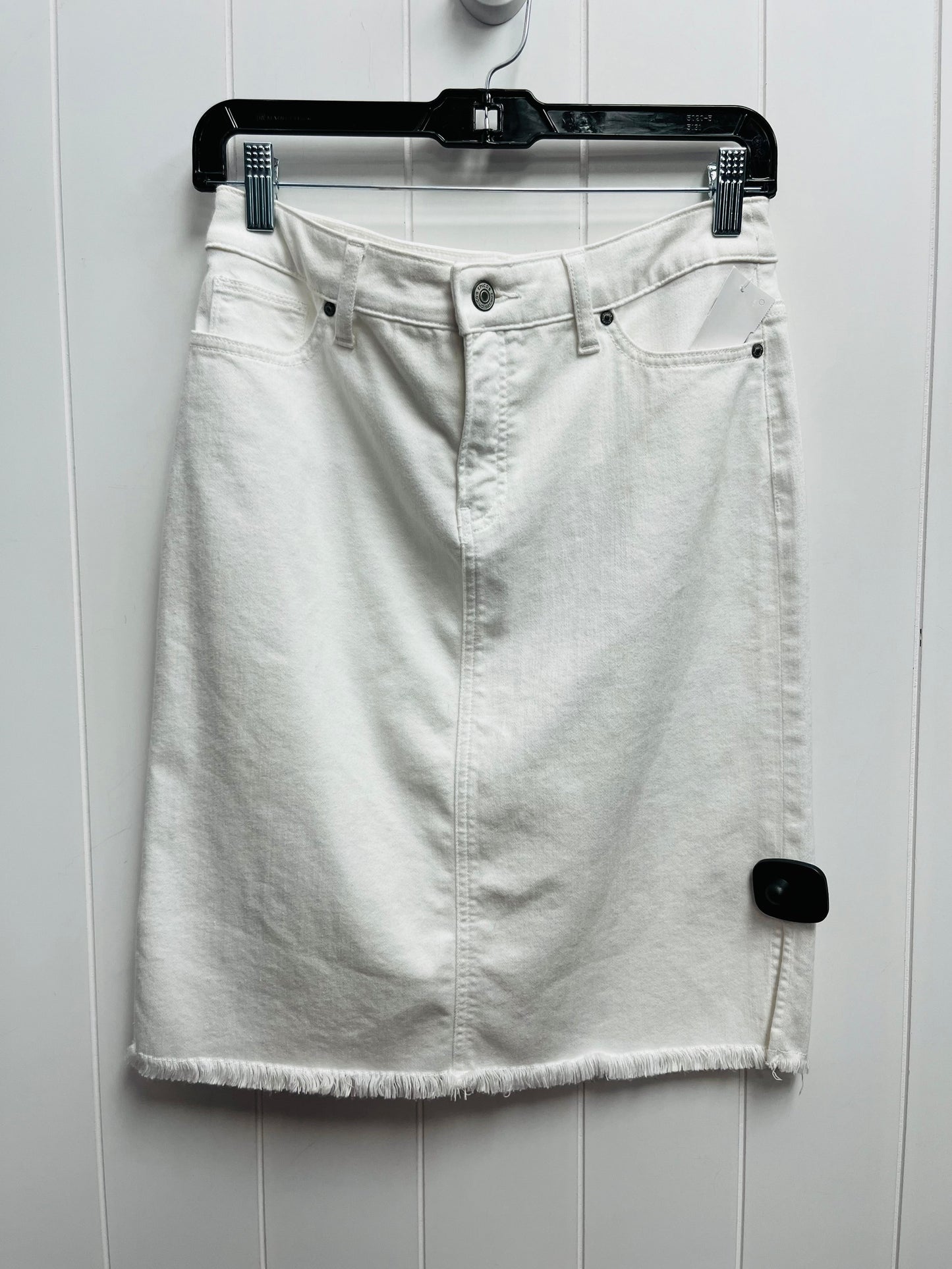 White Skirt Mini & Short Chicos, Size 4