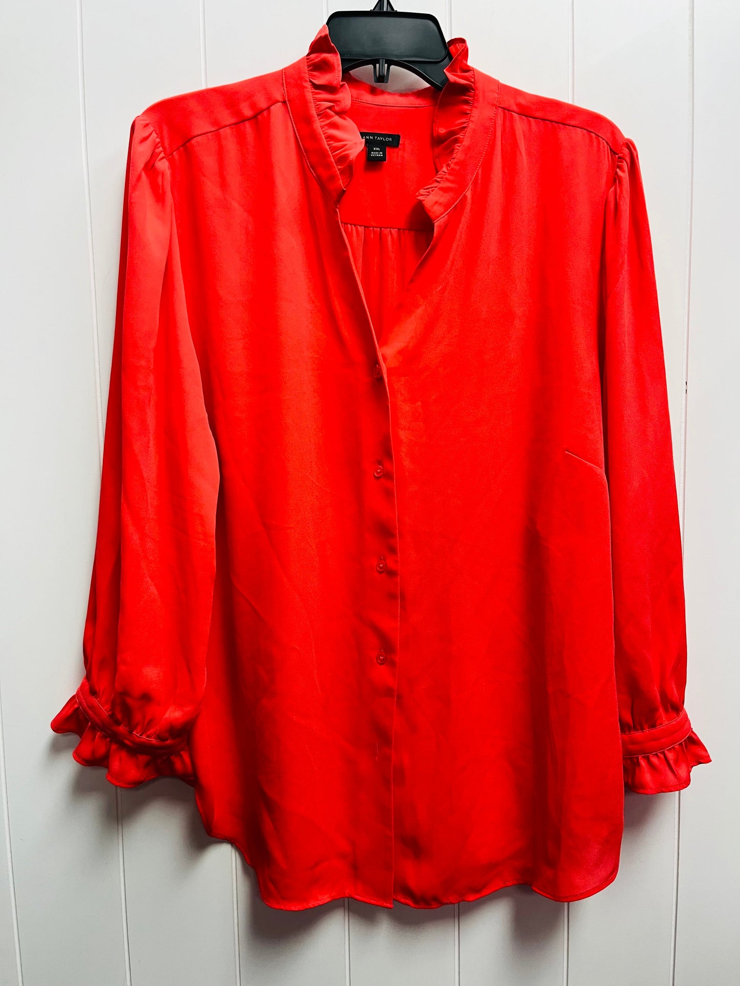 Blouse Long Sleeve By Ann Taylor In Coral, Size: 2x