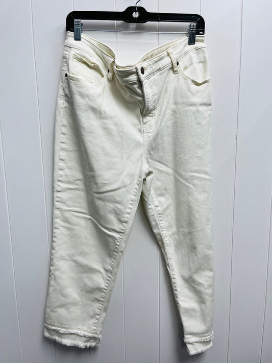 Jeans Cropped By Chicos In White Denim, Size: 14