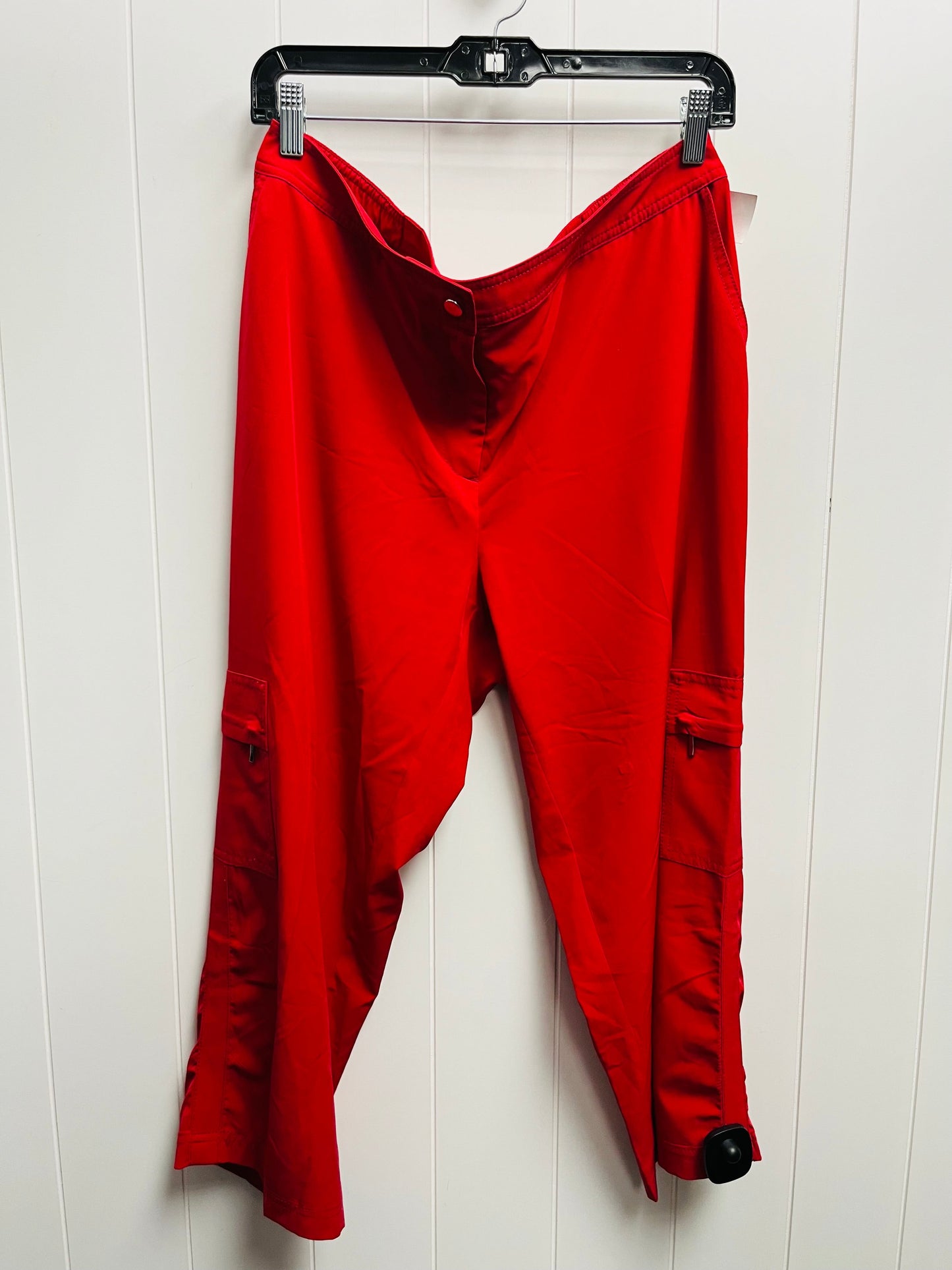 Red Capris Chicos, Size L